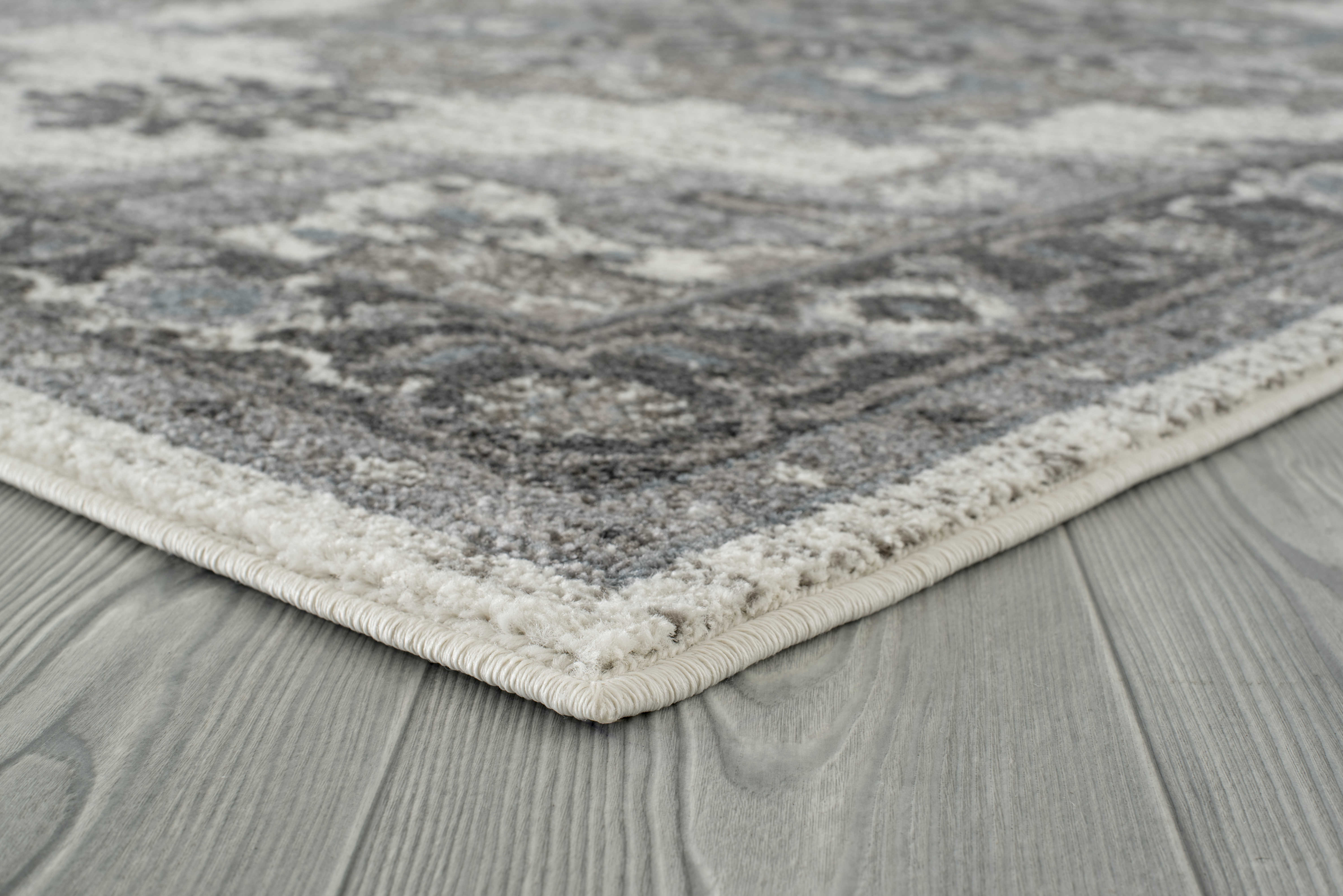 Amer Rugs Alexandria Bordered Area Rug ARALX51REC
