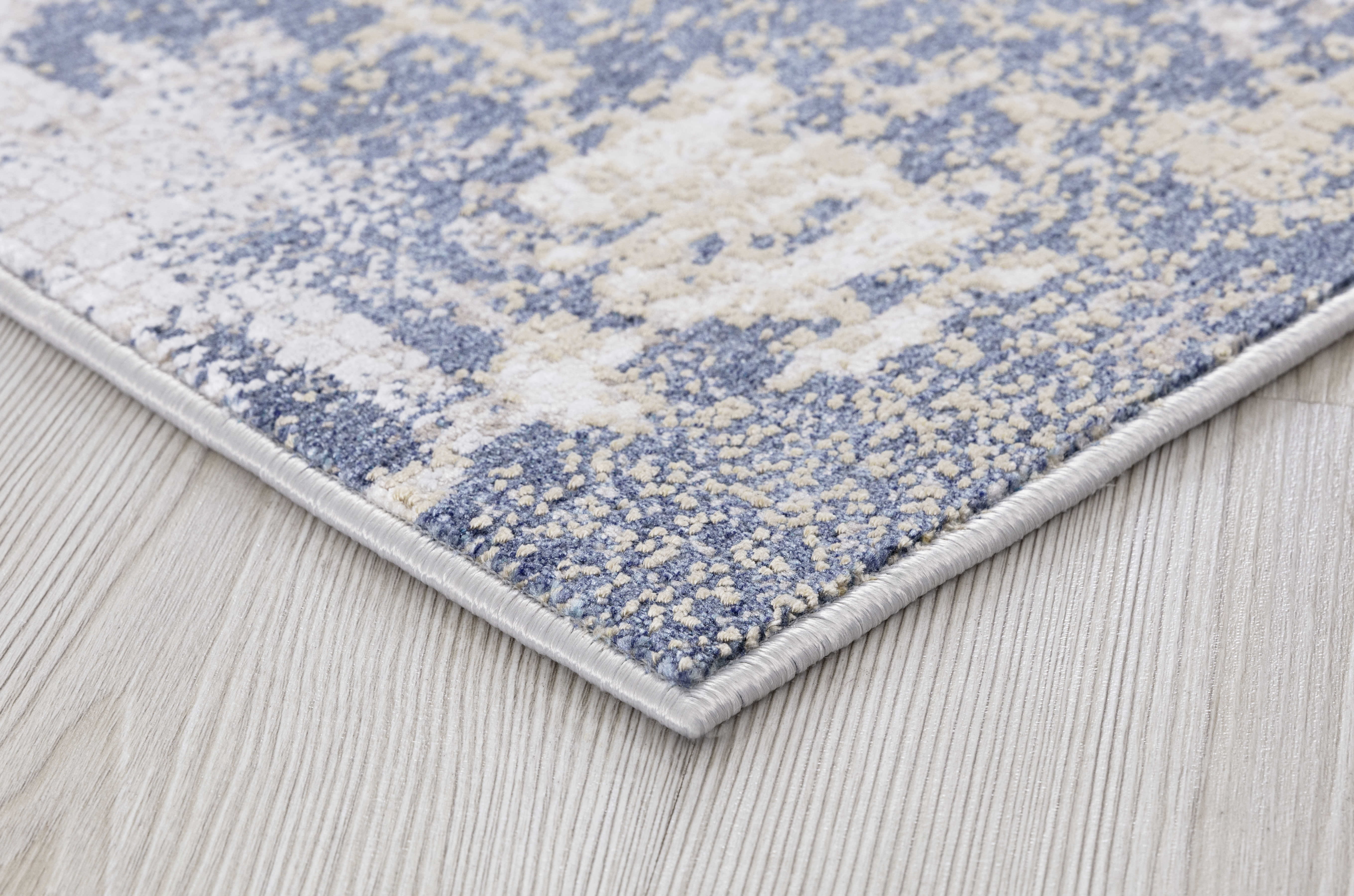 Amer Rugs Hamilton Abstract Area Rug ARHAM1REC