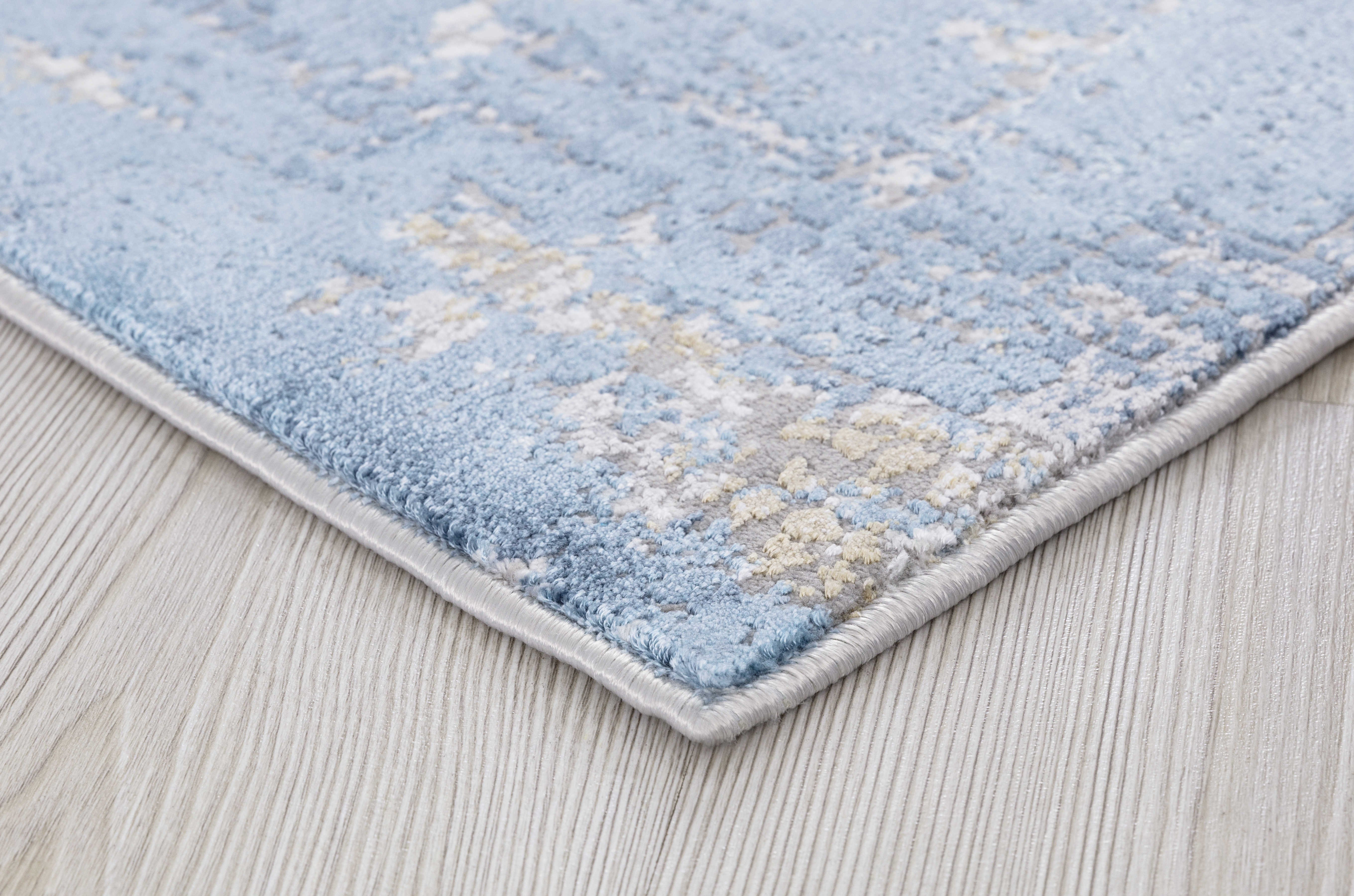 Amer Rugs Hamilton Abstract Area Rug ARHAM6REC