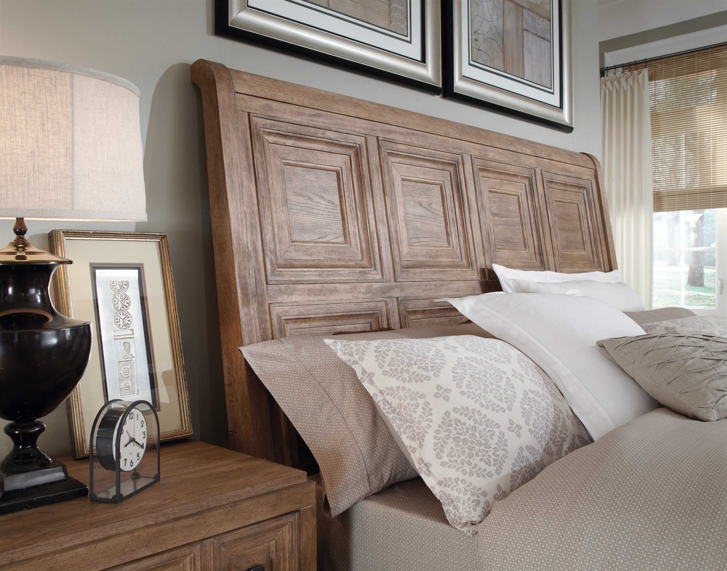 A.R.T. Furniture Ventura California King Platform Bed AT1921572303