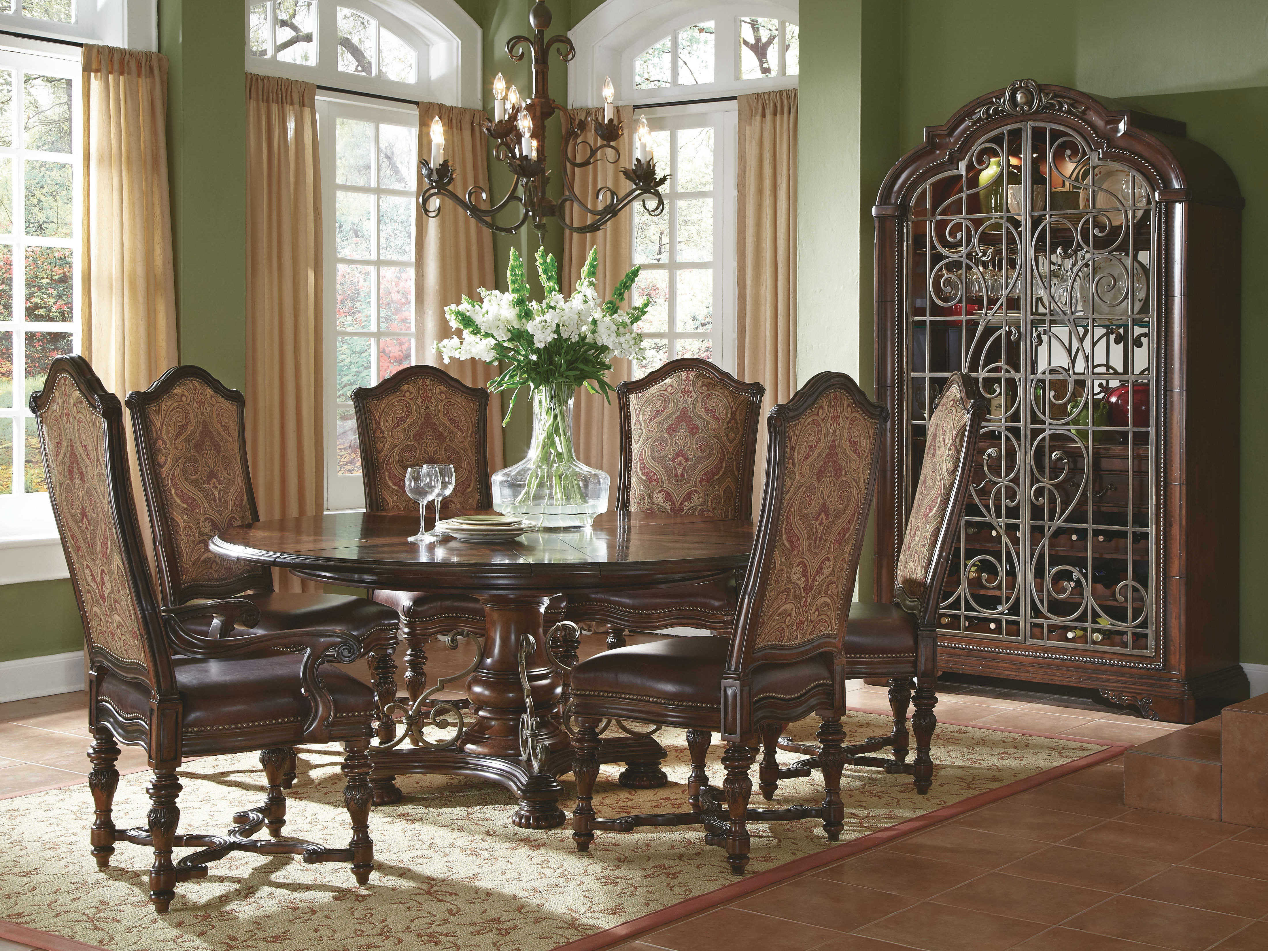 A.R.T. Furniture Valencia Wine AT2092422304