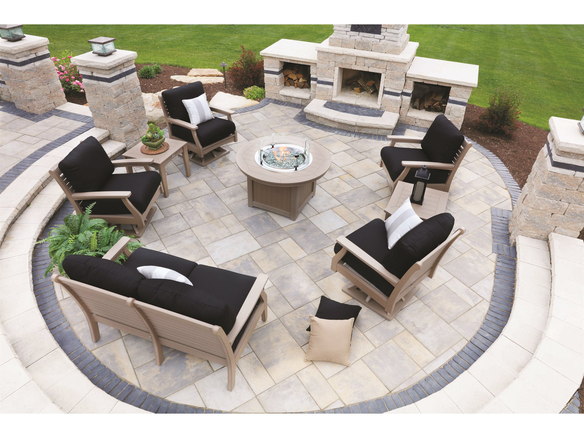Berlin Gardens Donoma Round Chat Height Outdoor Fire Pit Table