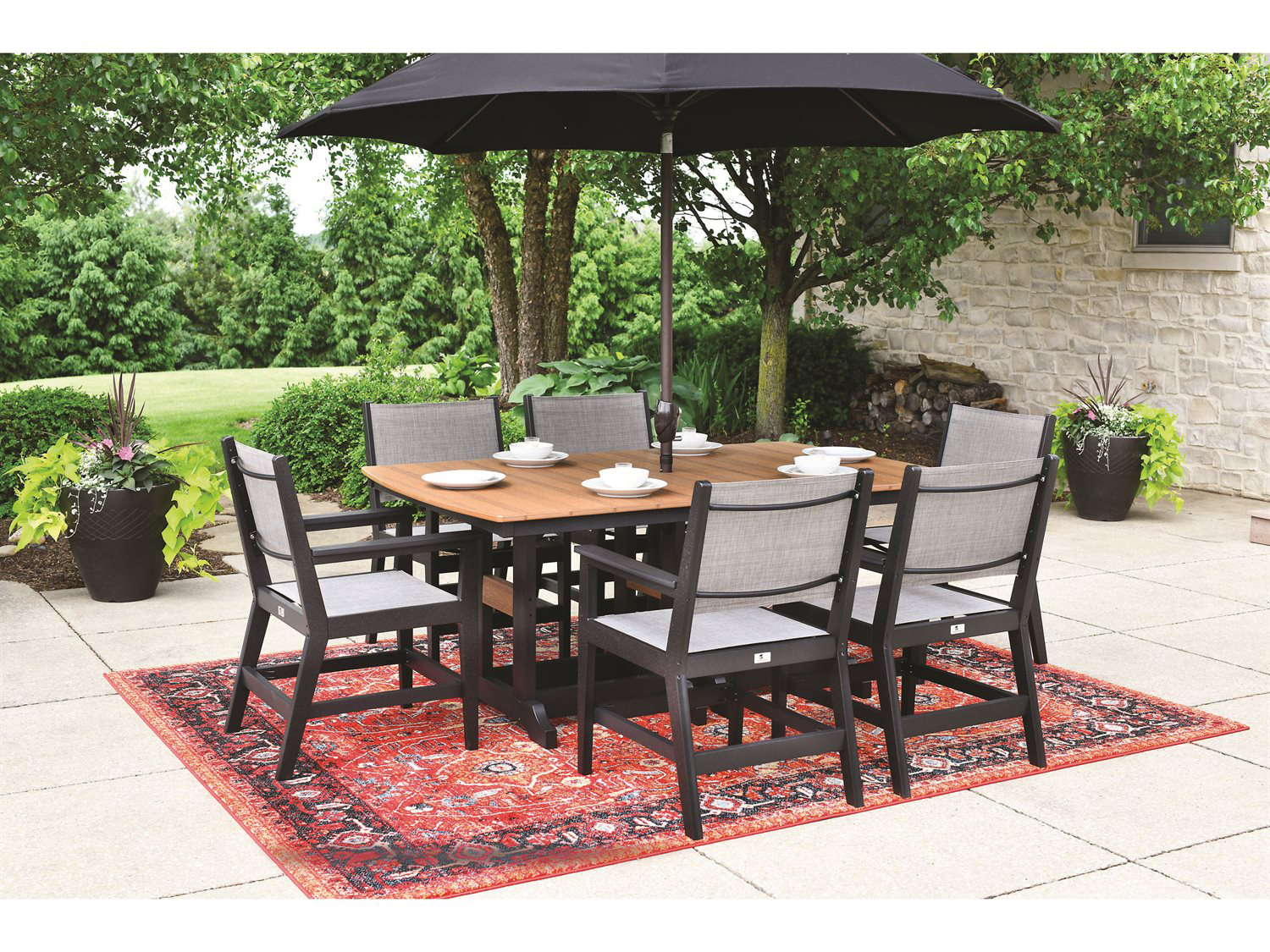 Berlin Gardens Mayhew Recycled Plastic Dining Set MAYHWDINSET