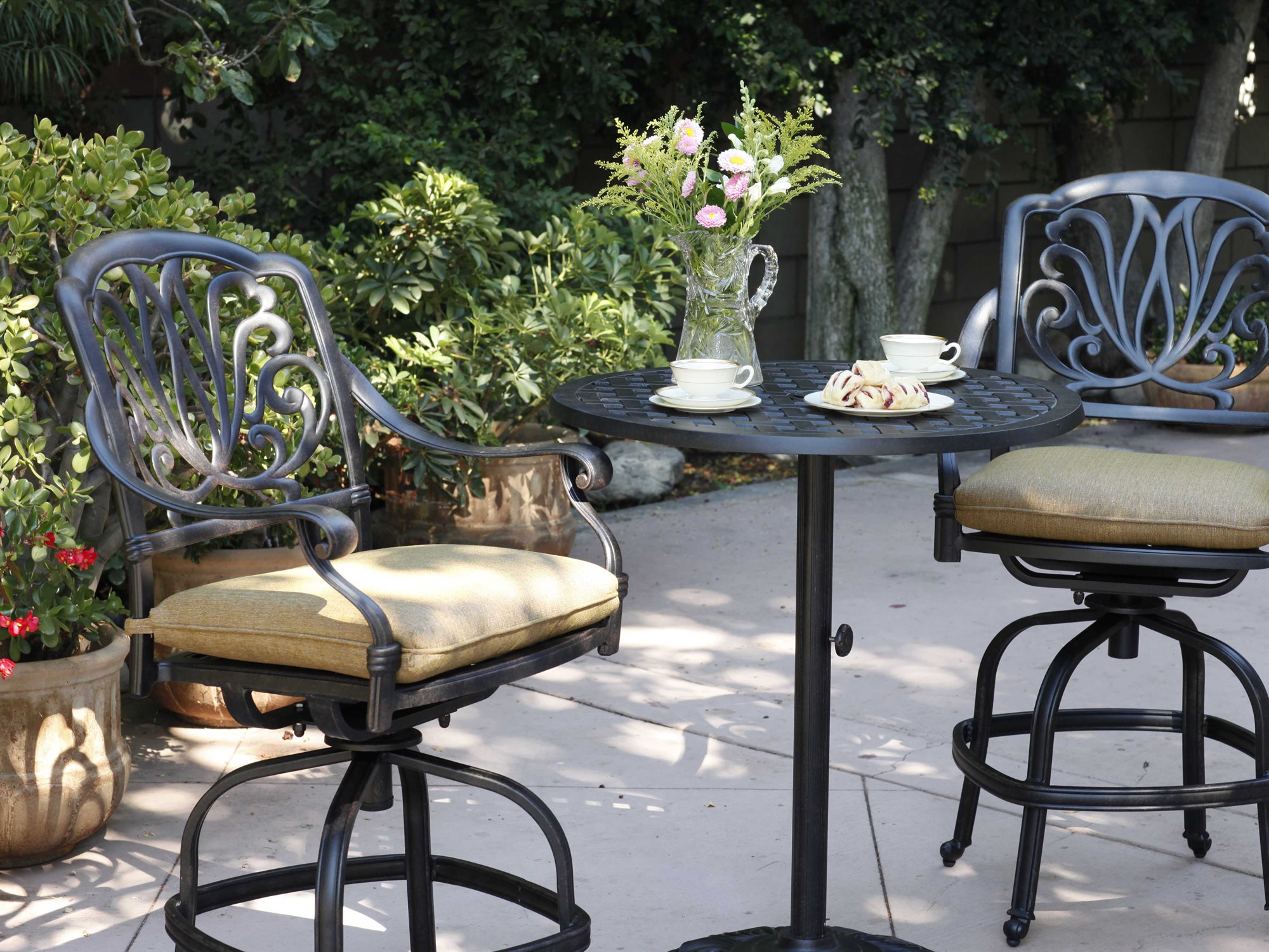 Darlee Outdoor Living Standard Elisabeth Cast Aluminum Counter Height