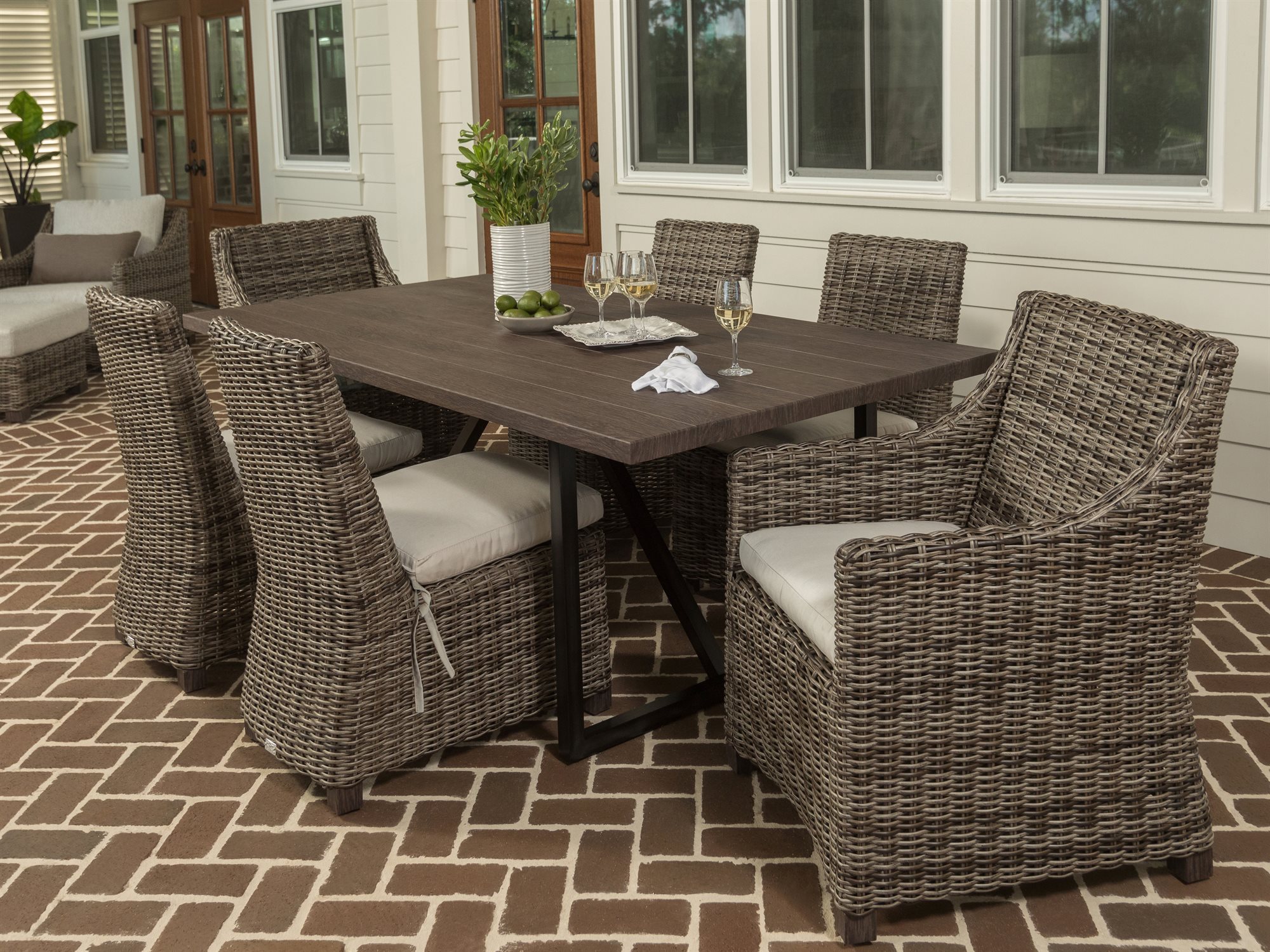 Ebel Avallon Wicker Dining Set EBLAVLLNDINSET