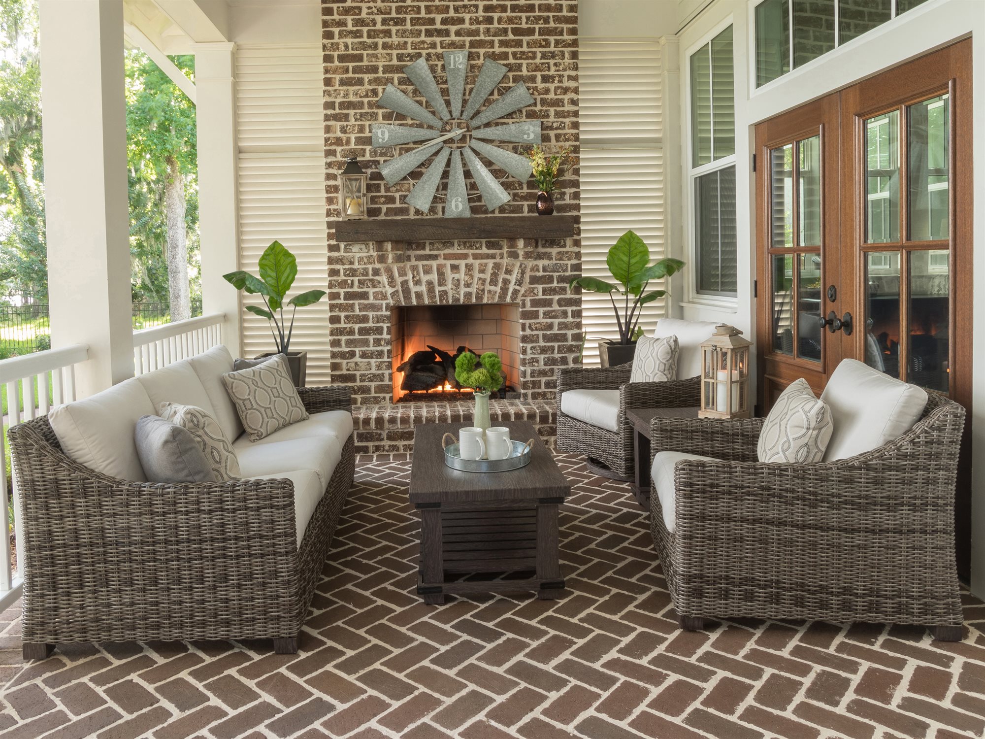 Ebel Avallon Wicker Outdoor Lounge Set EBLAVLLNLNGSET3