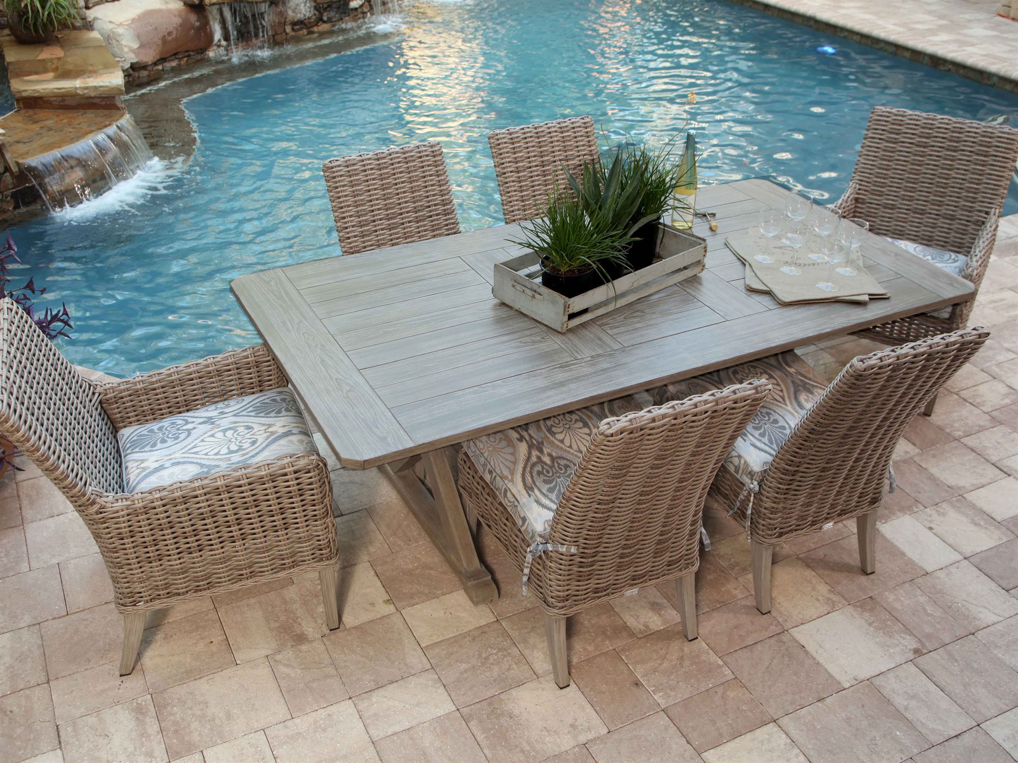 Ebel Laurent Wicker Dining Set EBLLAURNTDINSET2