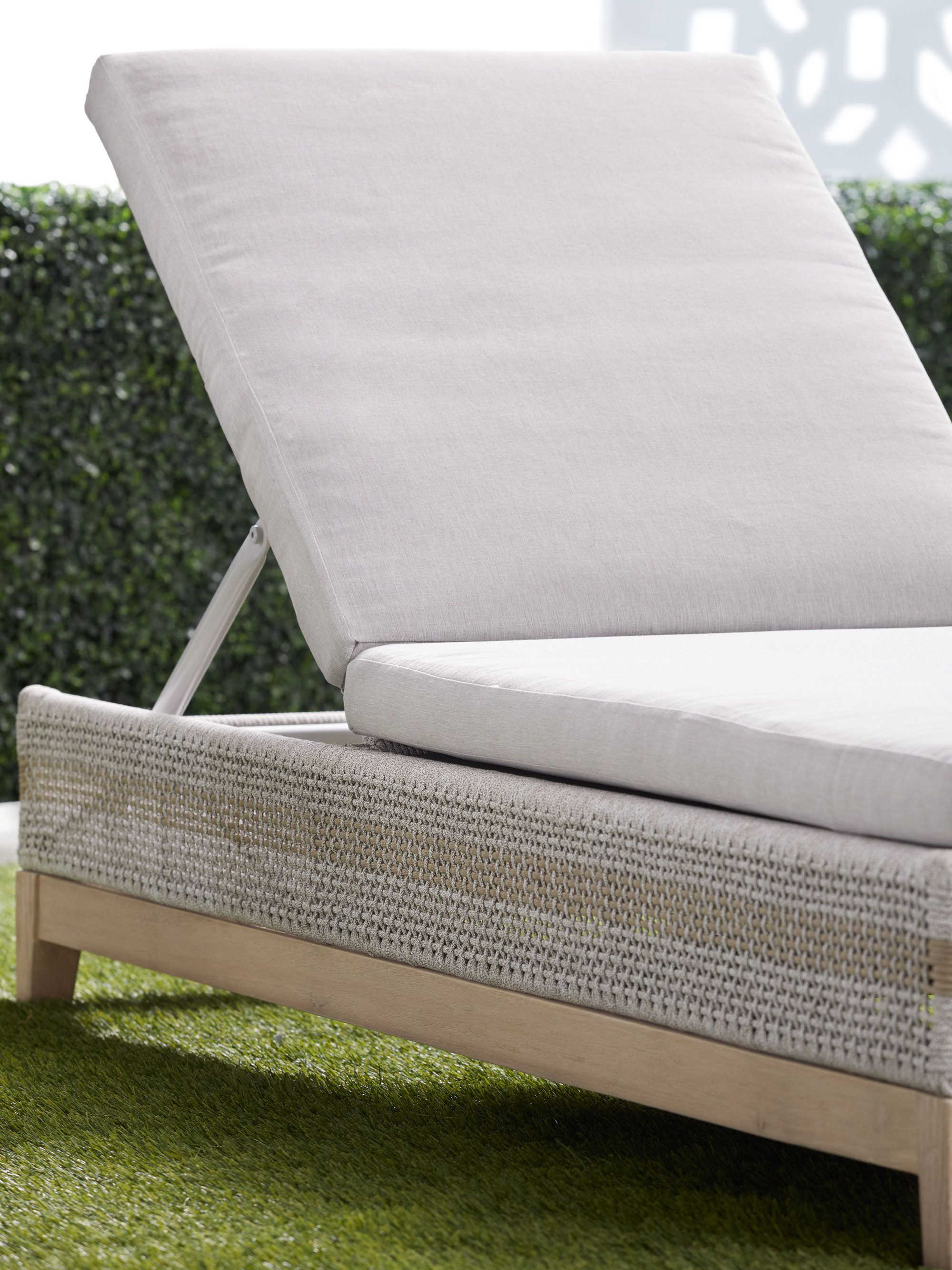 Essentials for Living Outdoor Woven Rope Taupe & White Flat / Pumice