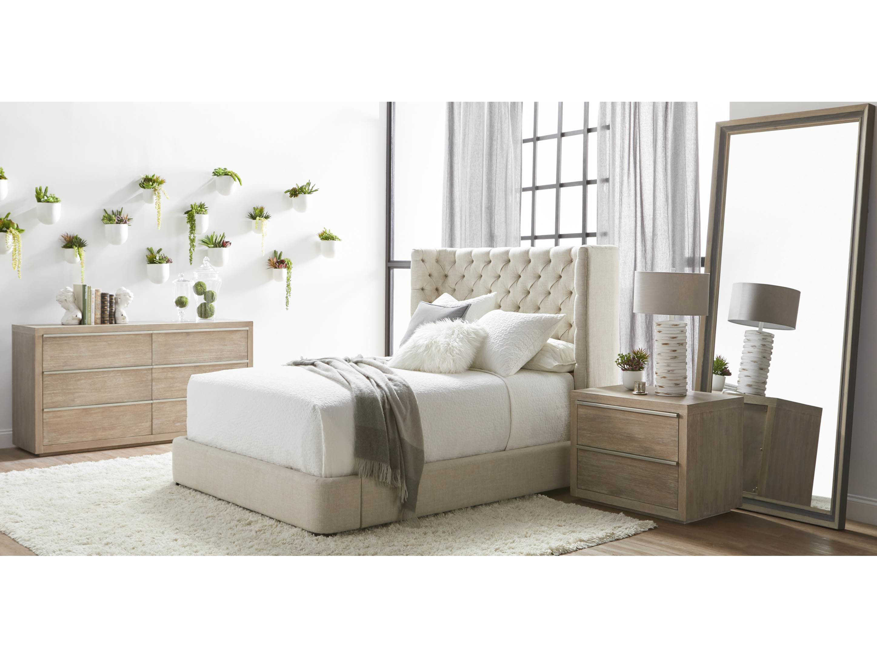 Essentials for Living Villa Bisque / Espresso California King Platform