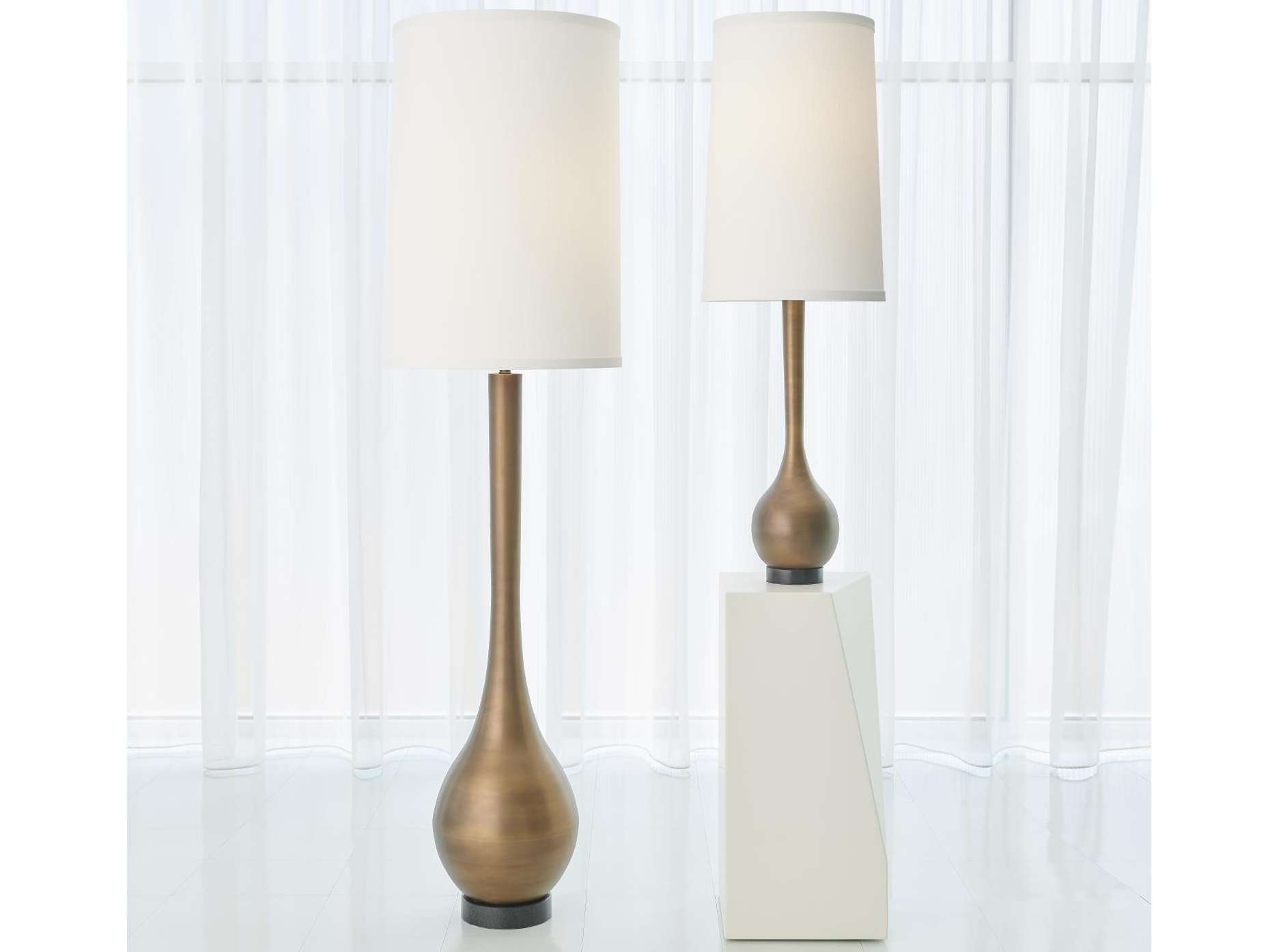 Global Views Light Bronzedust With Dry Cloth 1light Floor Lamp GV993145