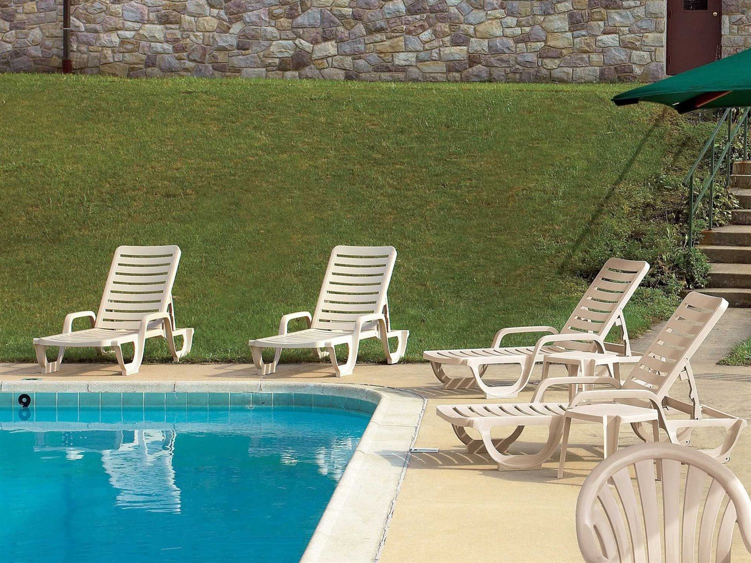 Grosfillex Bahia Resin Sandstone Adjustable Patio Chaise Lounge