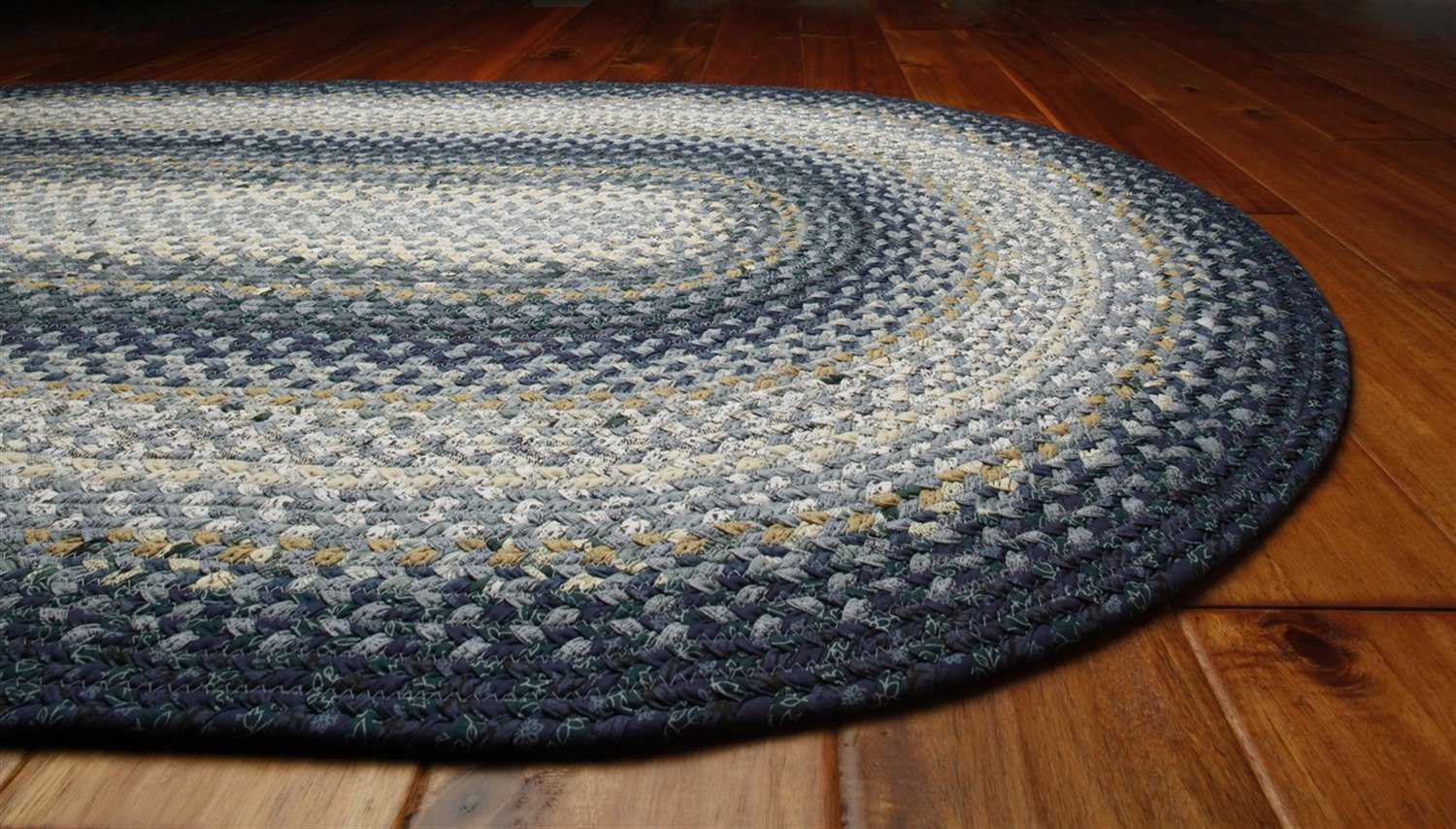Homespice Decor Cotton Braided Oval Blue Area Rug HOWEDGEWOODOVA
