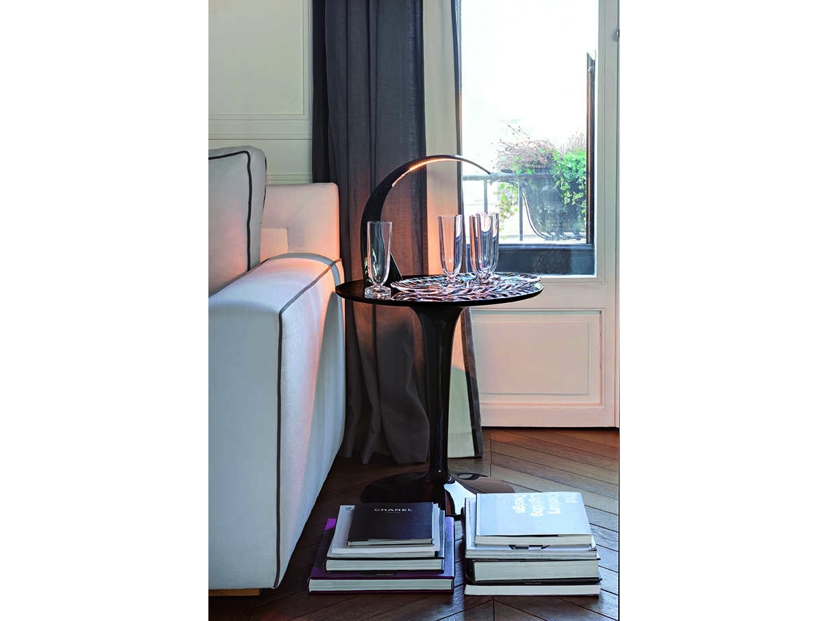 Kartell Outdoor Tip Top Mat Glossy Black Resin Round Bistro Table