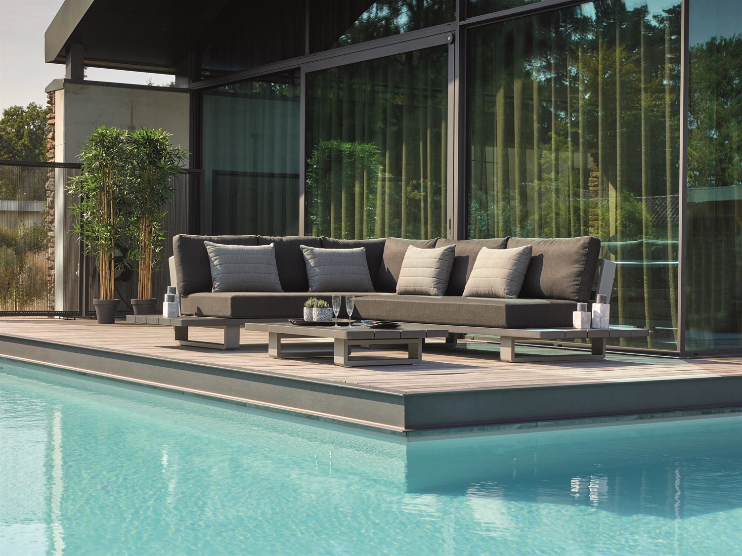 Kettler Fitz Roy Aluminum Lava/Matte Gray Sectional Lounge Set