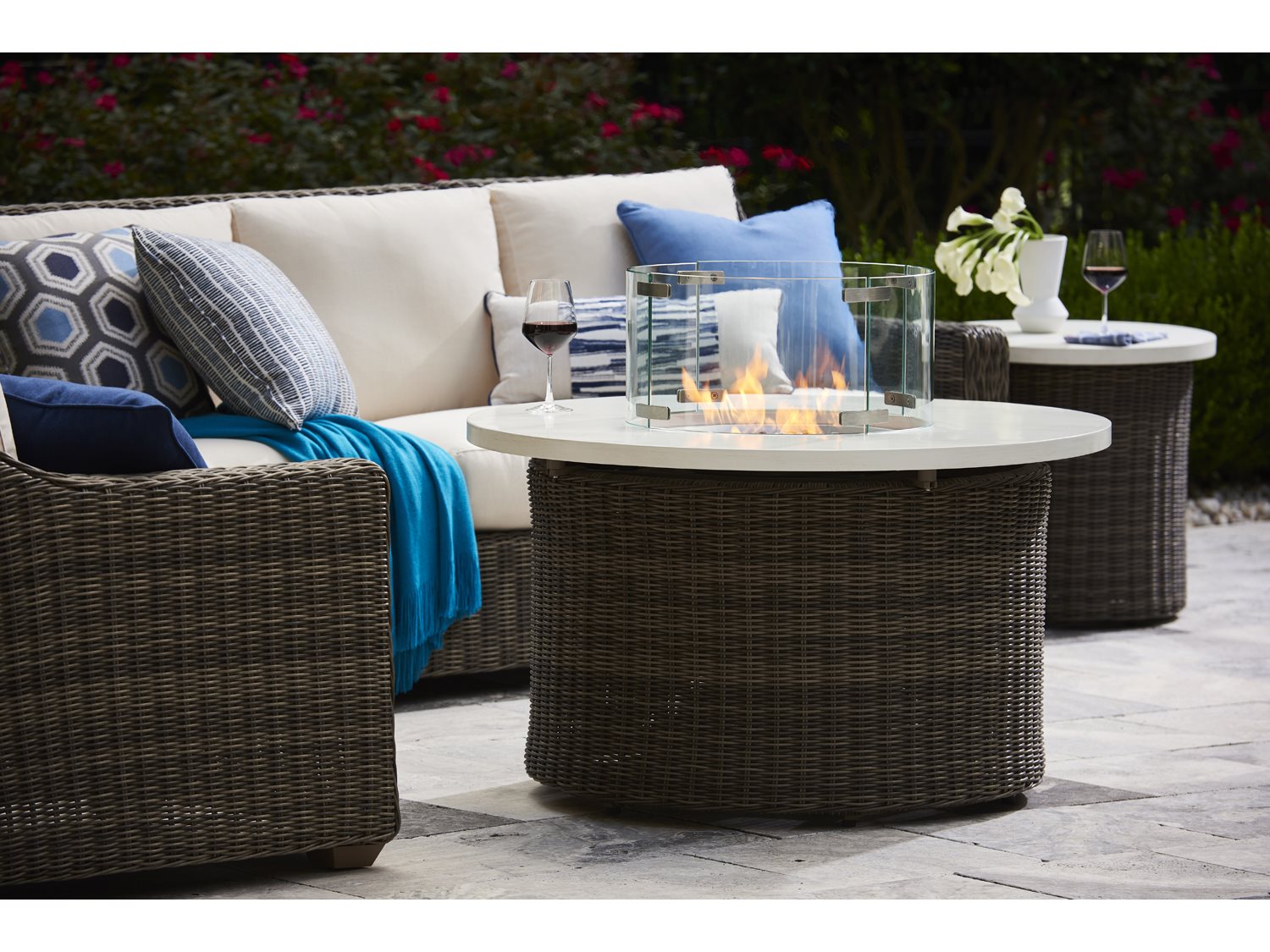Lane Venture Oasis Wicker Lounge Set LAVOASISFRPTLNGSET2