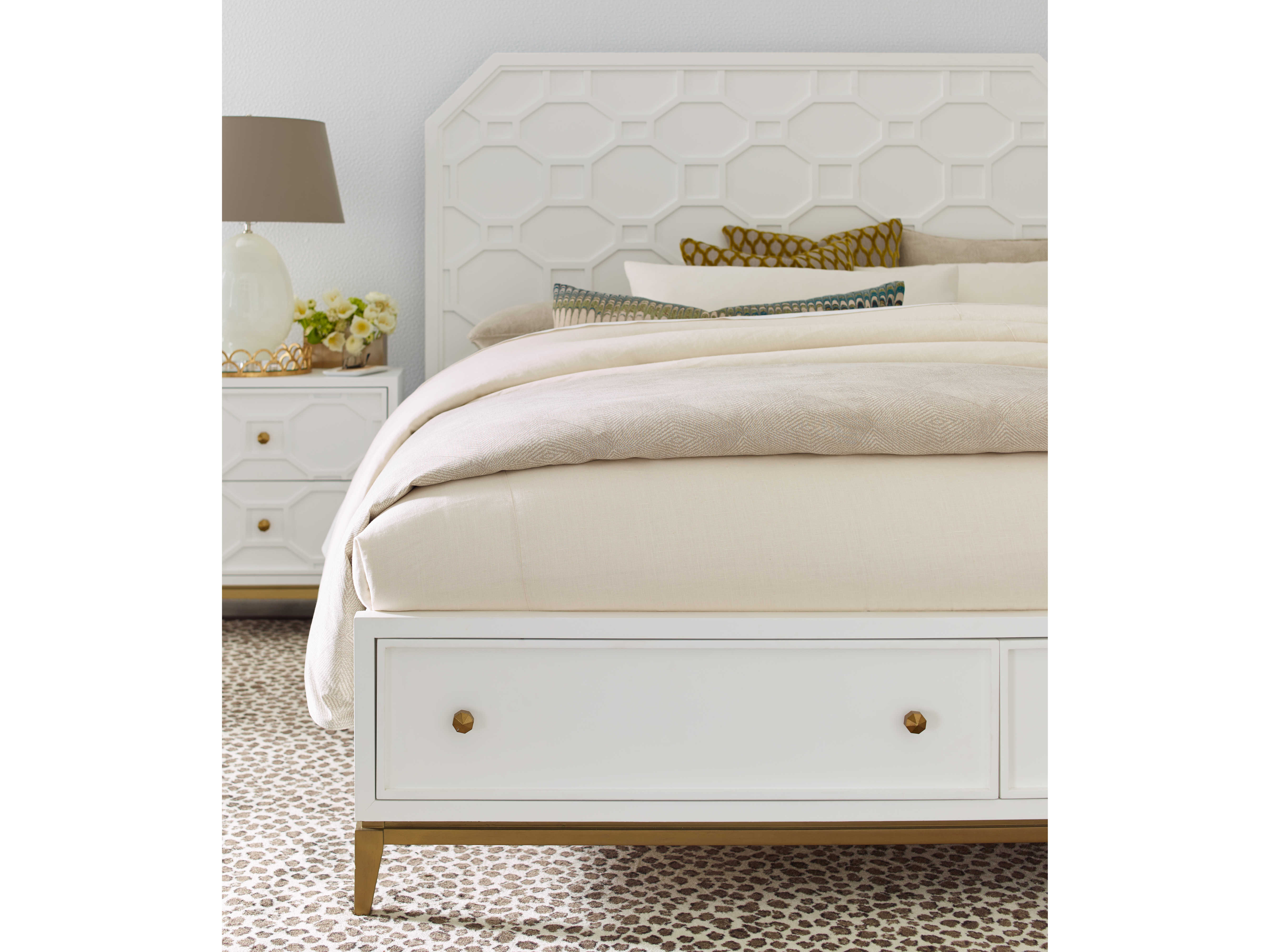 Legacy Classic Furniture Chelsea By Rachael Ray White With Gold Accents