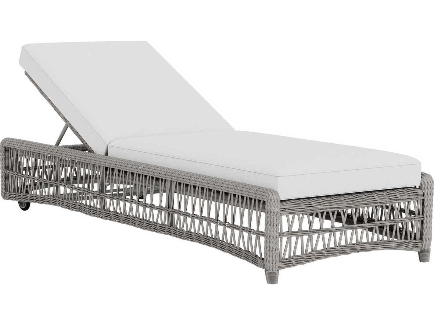 Lloyd Flanders Mackinac Wicker Chaise Lounge LF273020