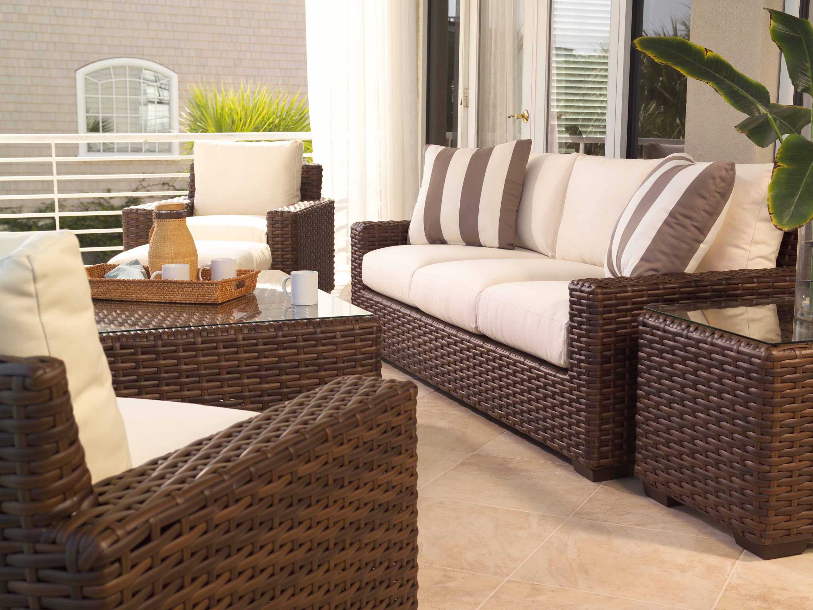 Lloyd Flanders Contempo Wicker Lounge Set CNTLS