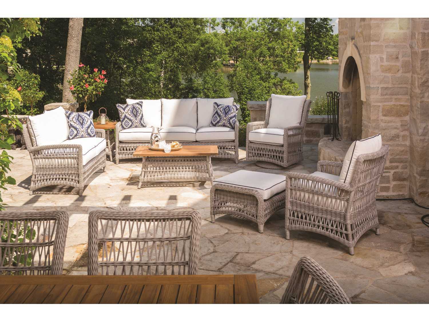 Lloyd Flanders Mackinac Wicker Loveseat LF273050