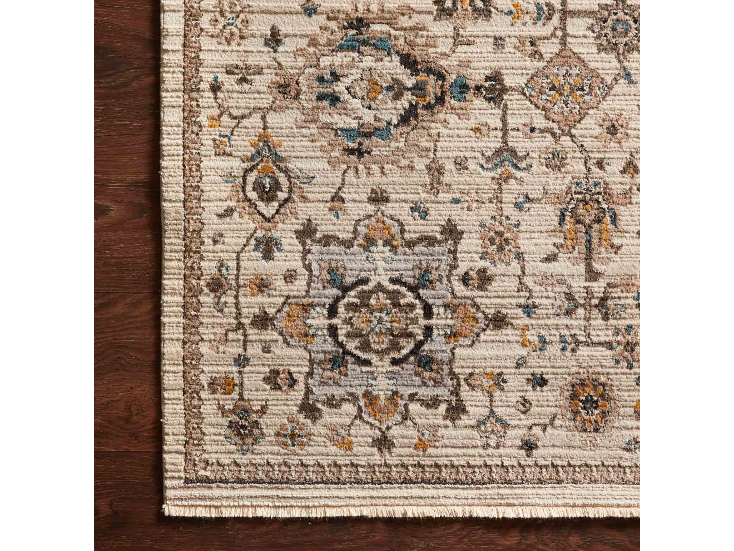 Loloi Rugs Leigh Floral Area Rug LLLEIGLEI02IVTA