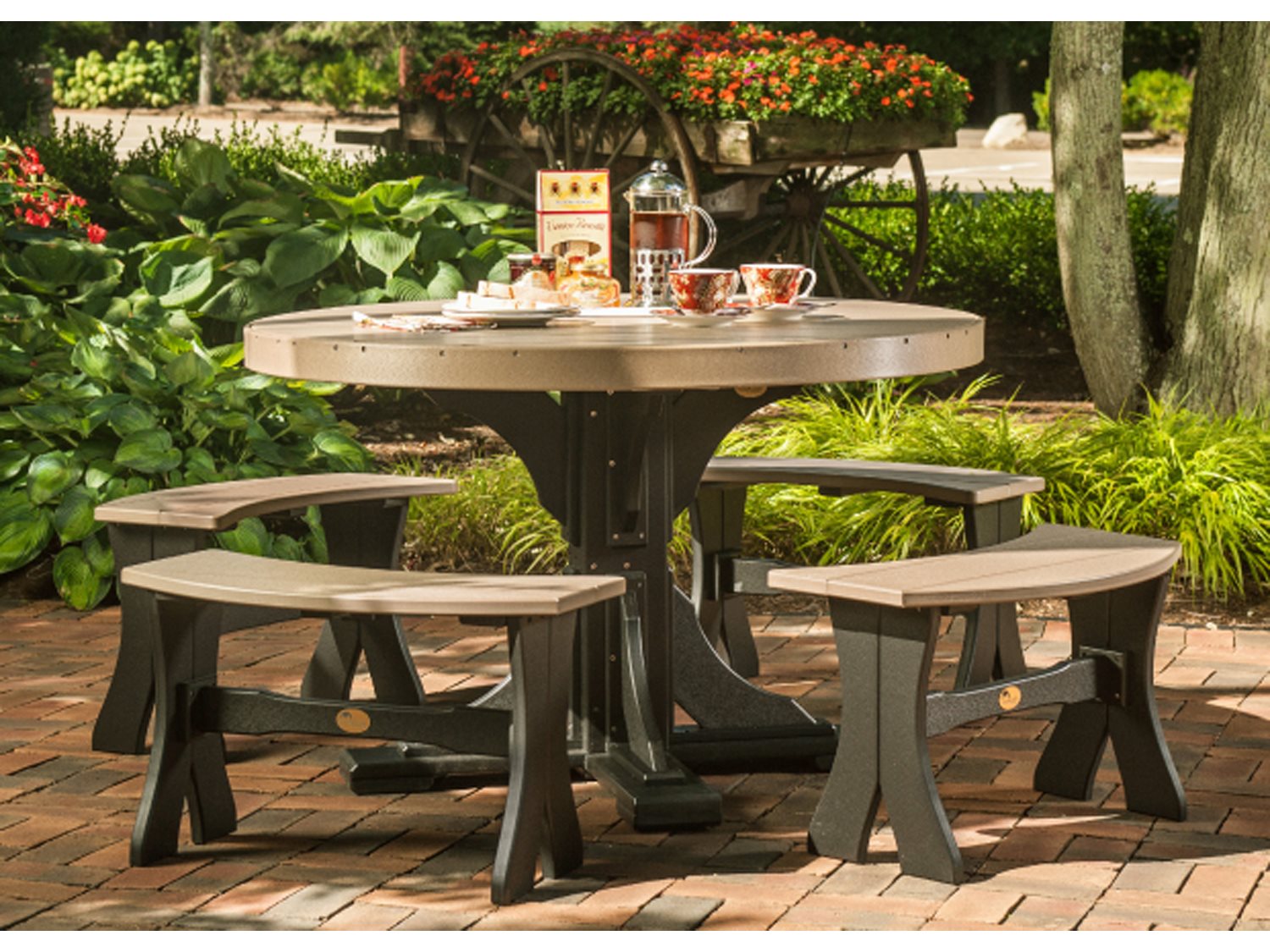 LuxCraft Recycled Plastic Patio Dining Set LUXP4RTDININGSET