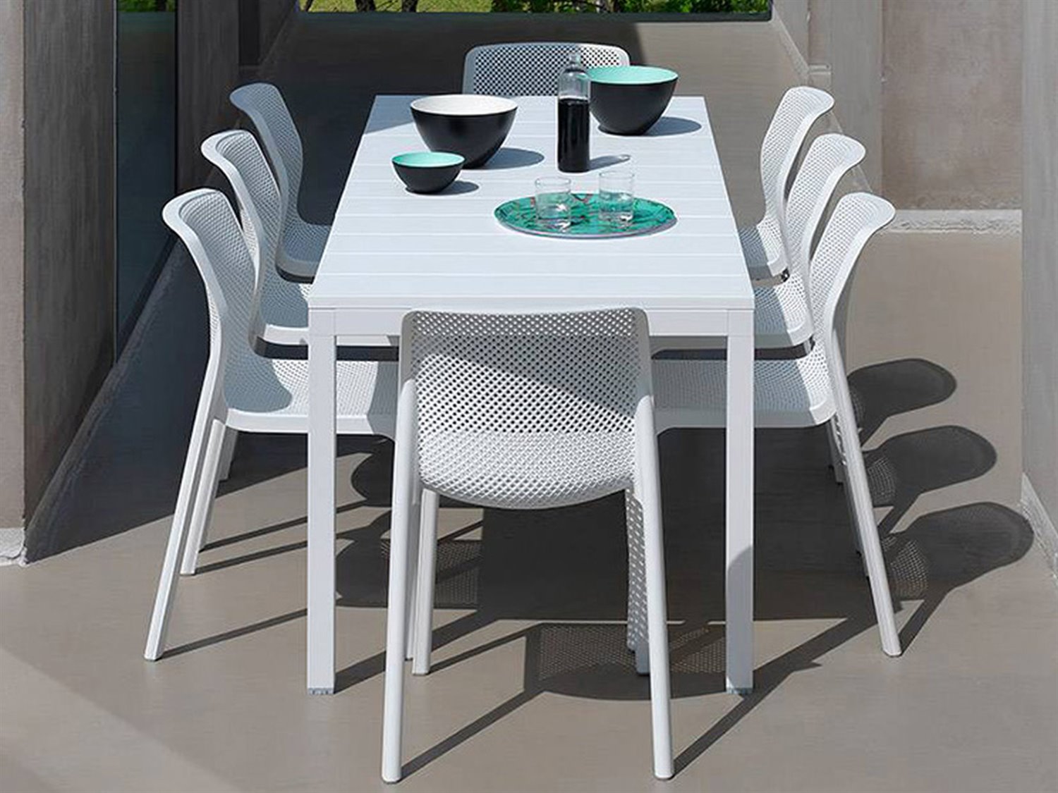 Nardi Bit Fiberglass Resin Bianco Stackable Outdoor Dining Side Chair