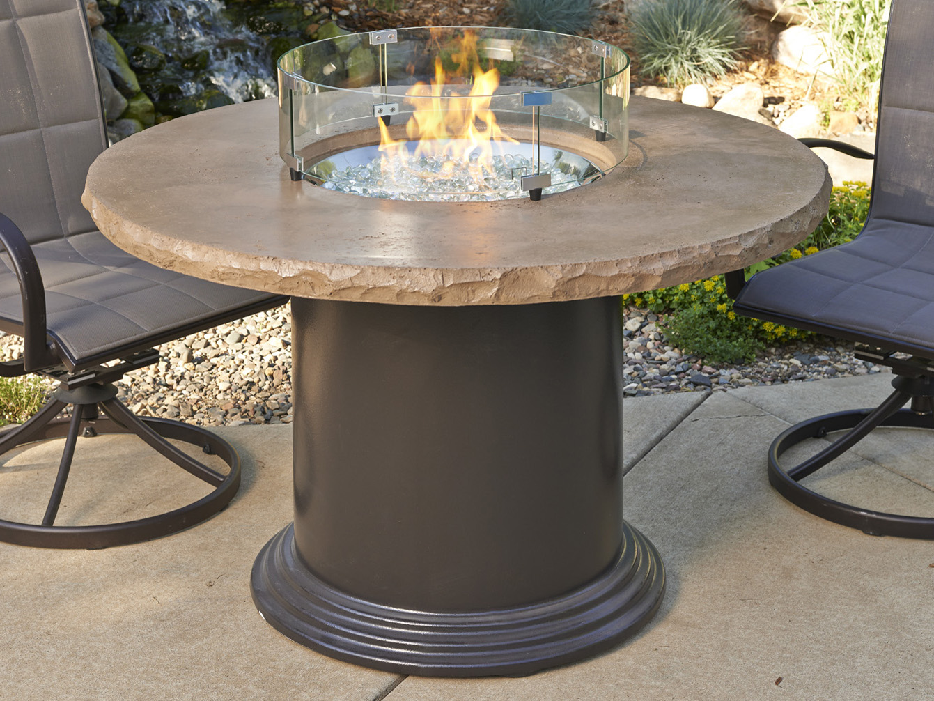 Outdoor GreatRoom Colonial Fiberglass 48 Round Dining Table with Mocha