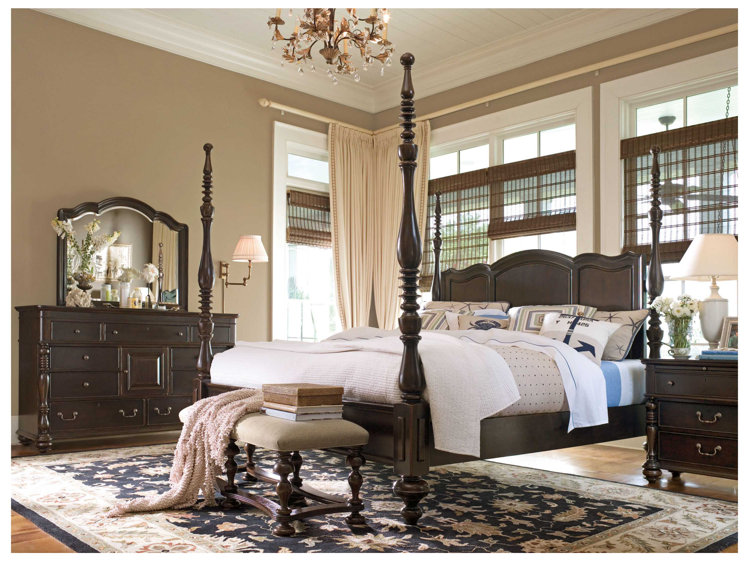 Paula Deen Home Tobacco Savannah Queen Poster Bed PDH932250B