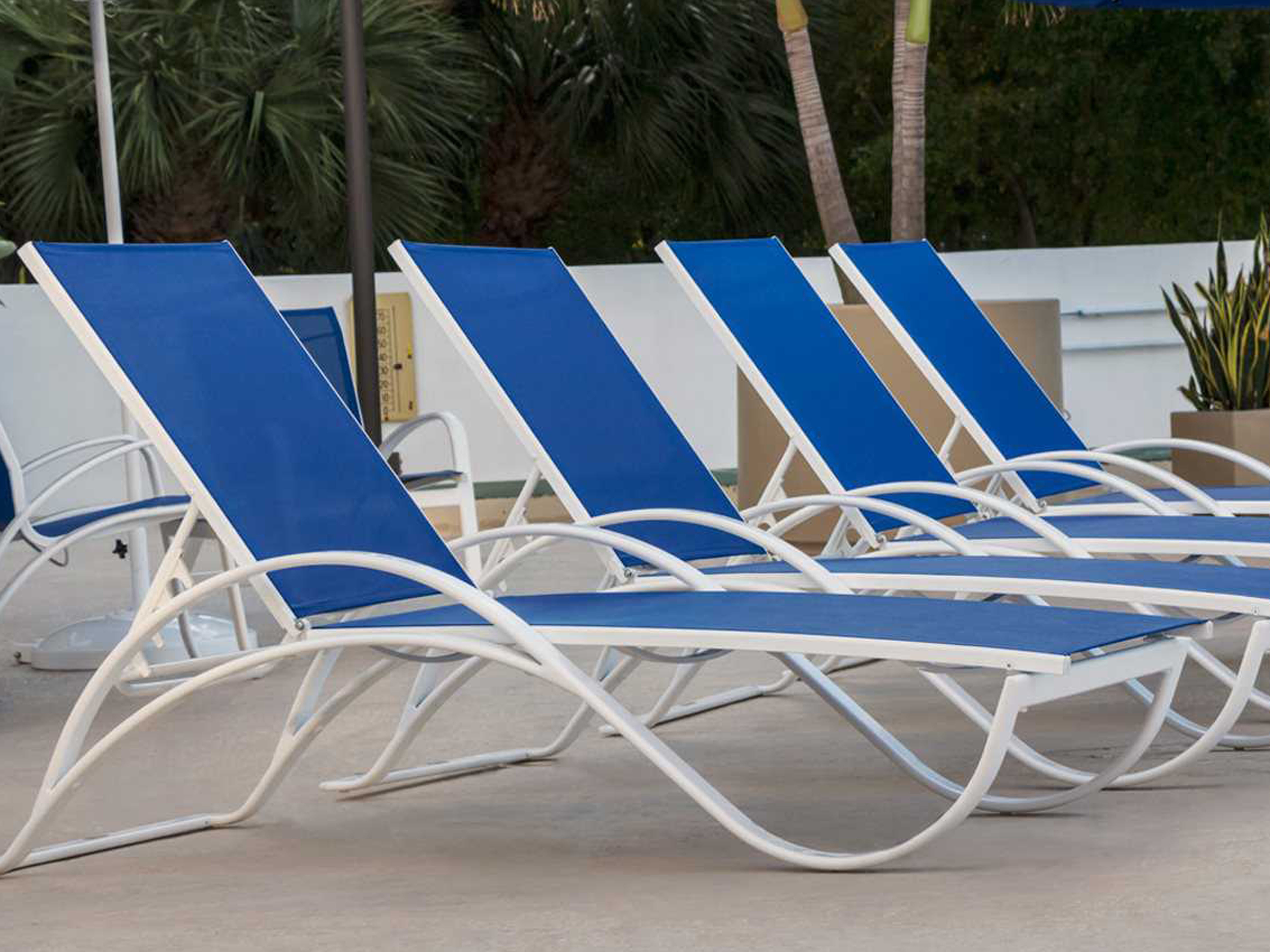 Source Outdoor Furniture Atlantic Aluminum Sling Lounge Set ATLANTICSET7