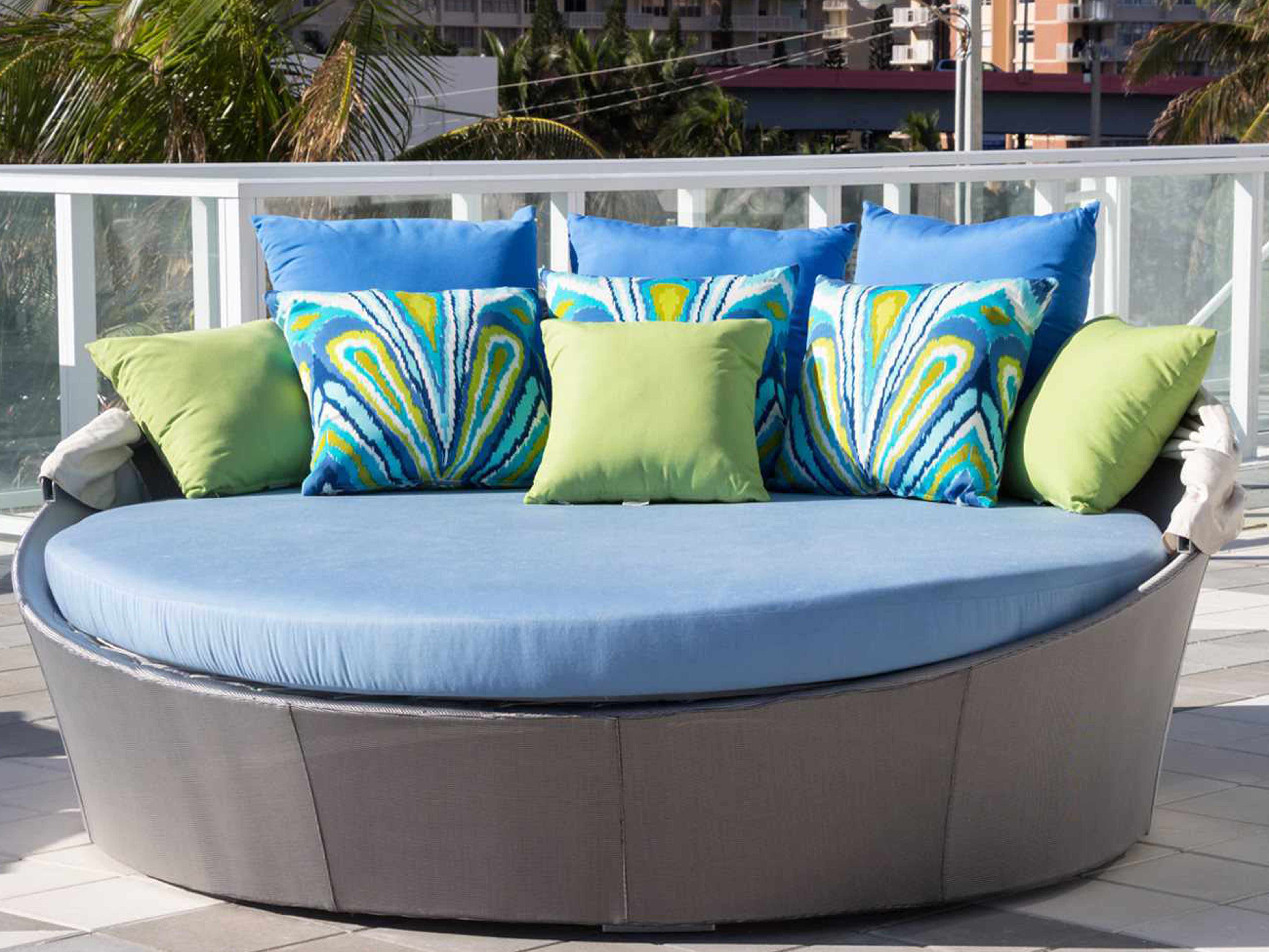 Source Outdoor Furniture Aqua Aluminum Medium Round Daybed SCSF3401222