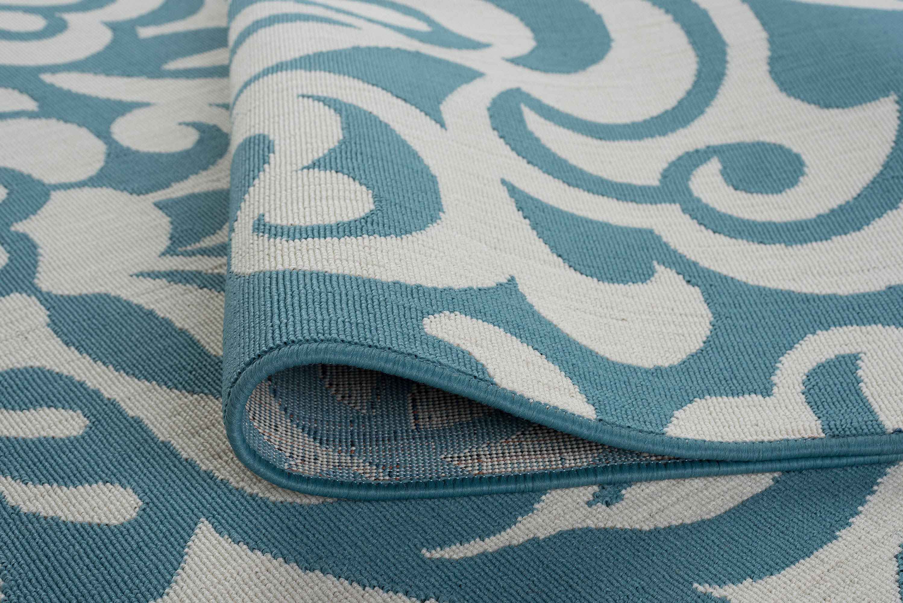 Tayse Rugs Garden City Tahari Aqua Rectangular Area Rug TAGCT1030REC