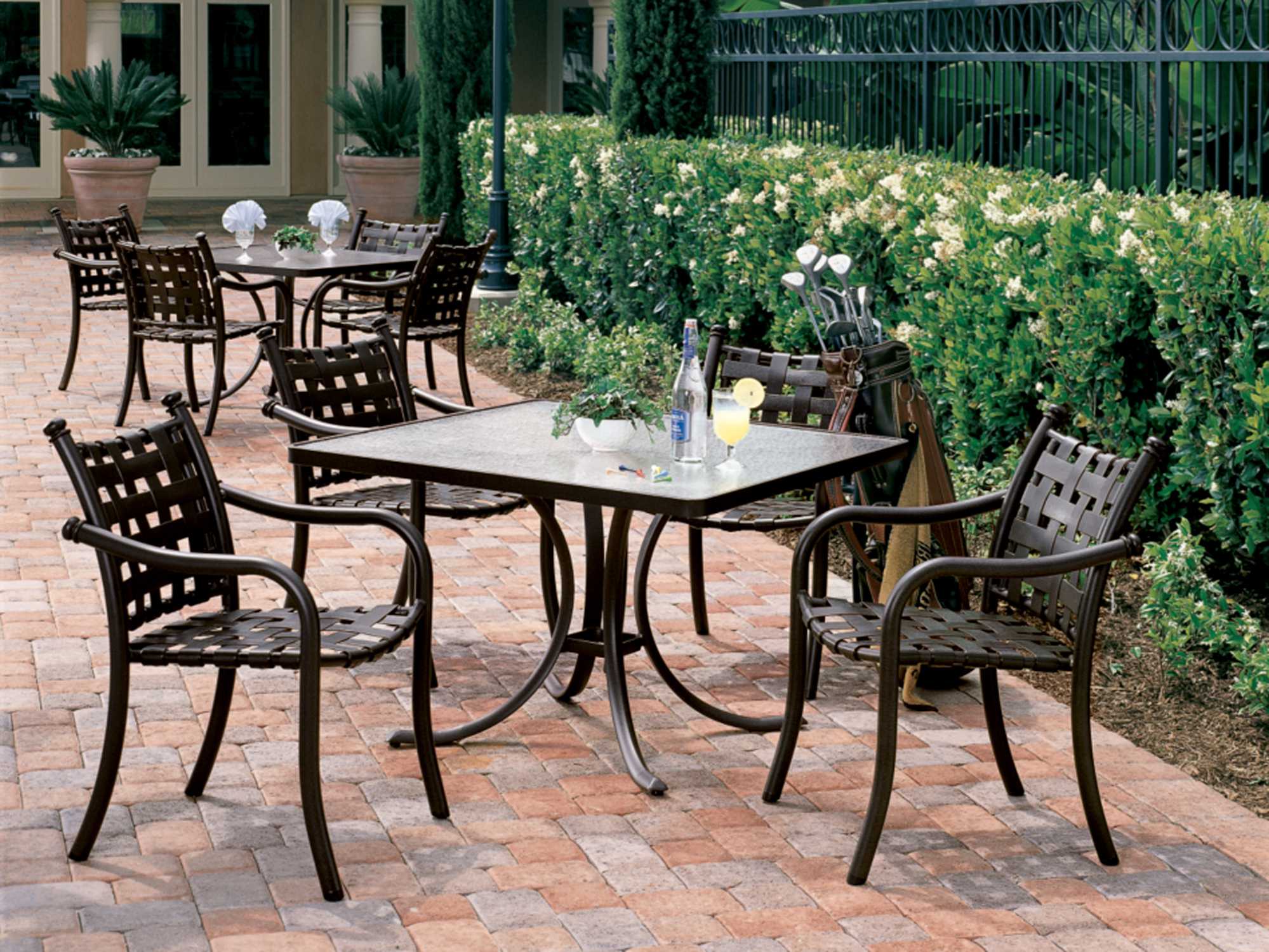 Tropitone Cast Aluminum Patio Furniture Tropitone Cast Aluminum 42 Square Dining Table 1877A