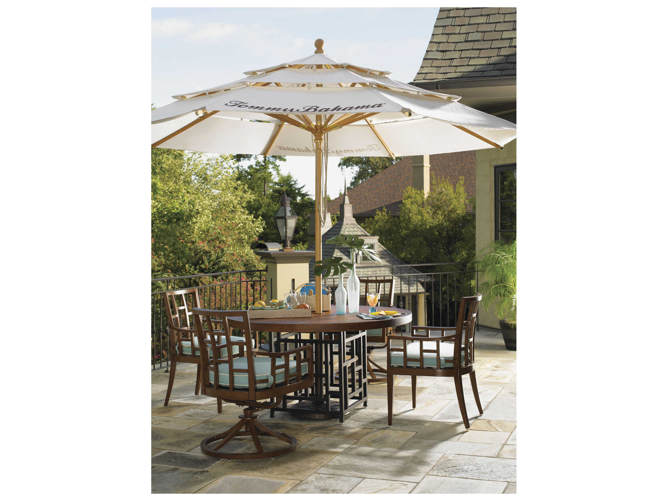 Tommy Bahama Outdoor Alfresco Living Wood 11 Foot Pully Lift Umbrella