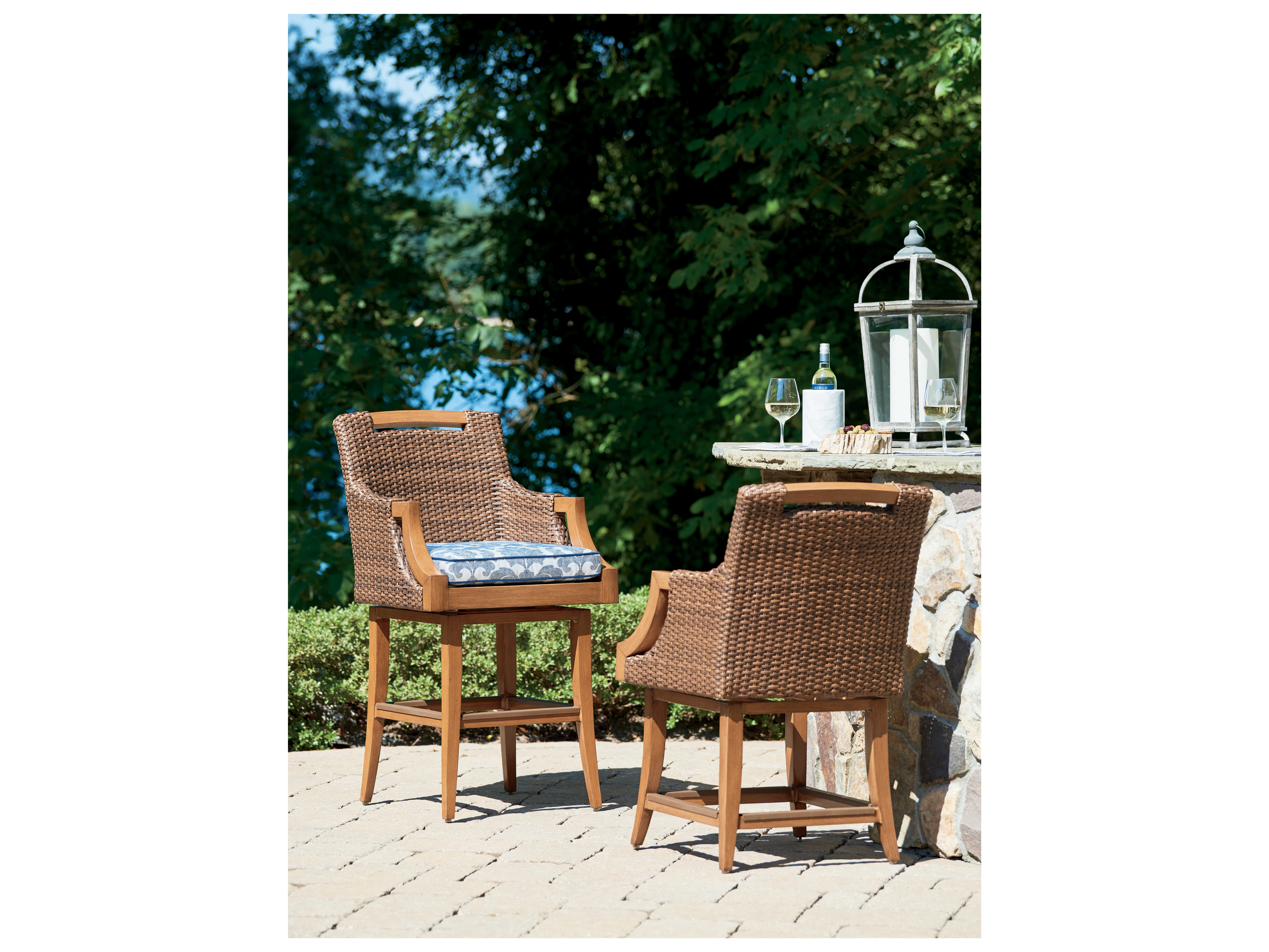 Tommy Bahama Outdoor Harbor Isle Wicker Swivel Bar Stool TR393516SW