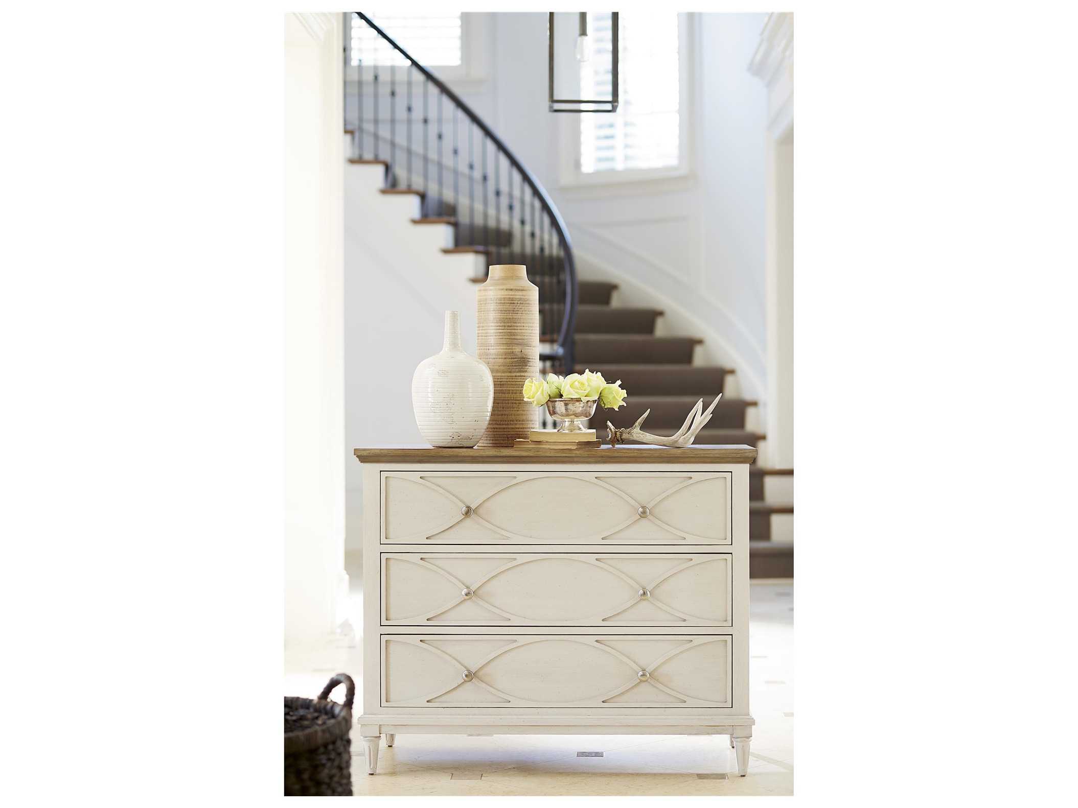 Universal Furniture Moderne Muse Bisque Poster Bed Bedroom Set