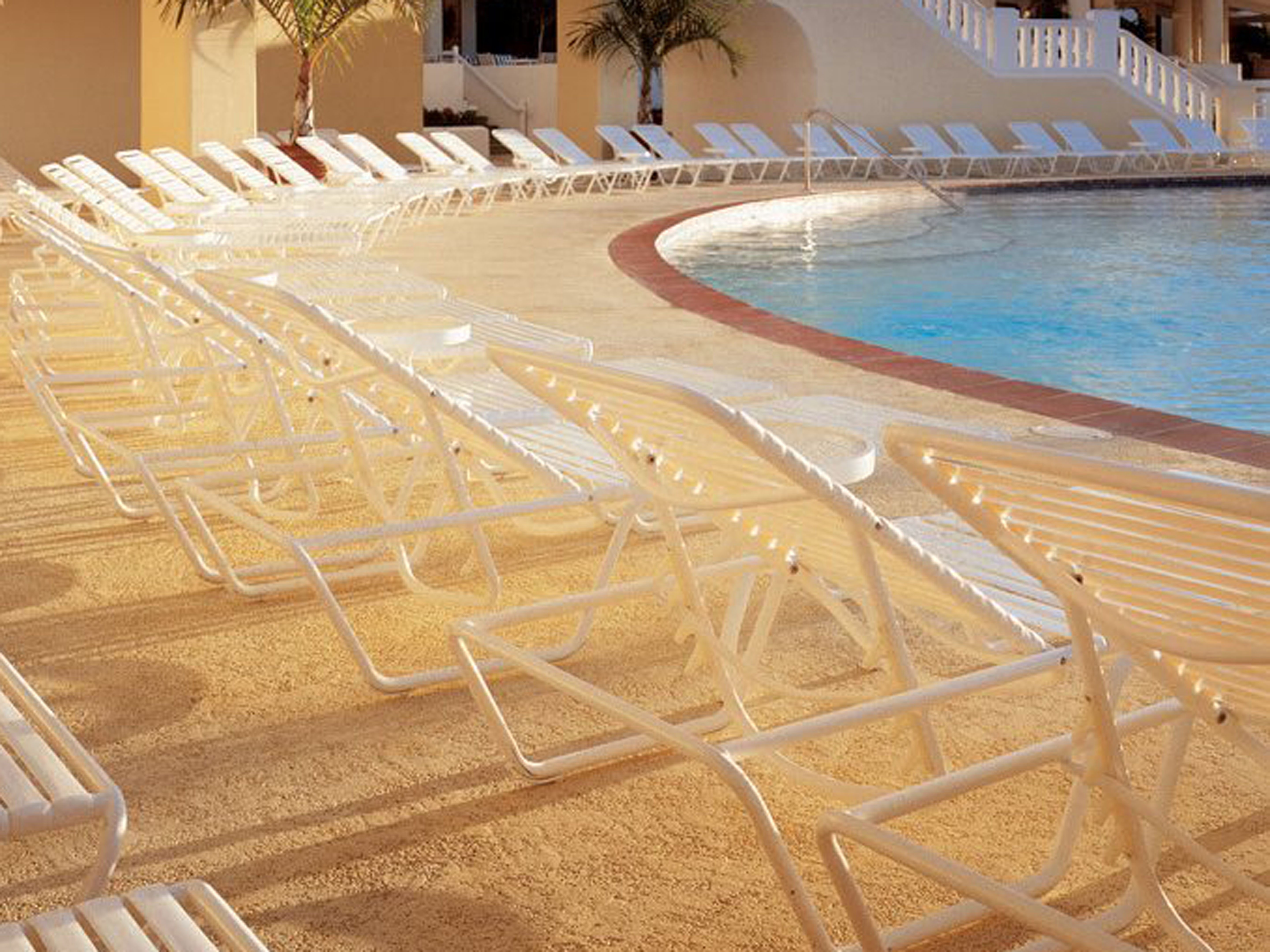 Woodard Baja Strap Aluminum Stackable Chaise Lounge 23M470