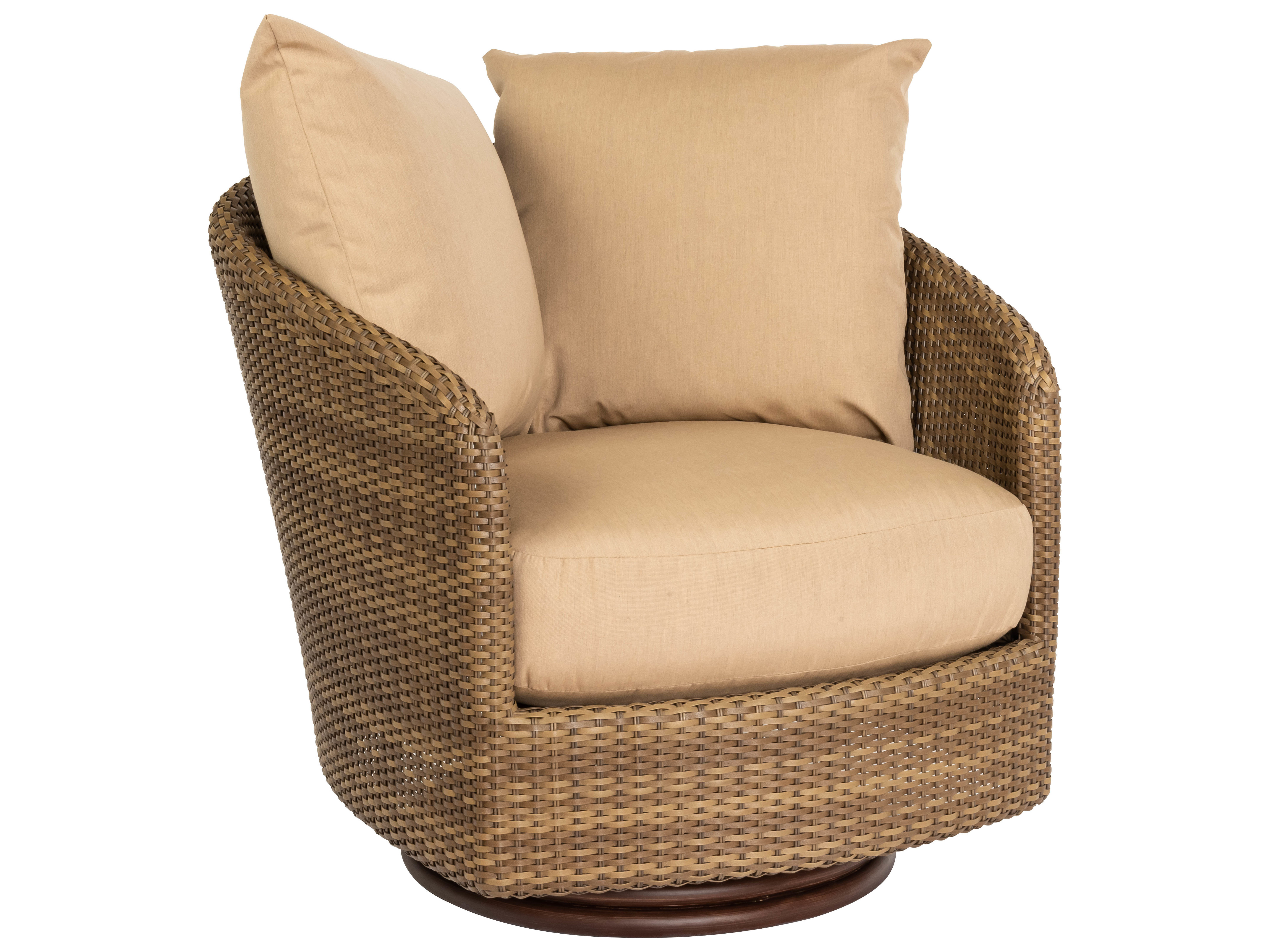 Woodard Whitecraft Saddleback Wicker Swivel Outdoor Patio Lounge Chair