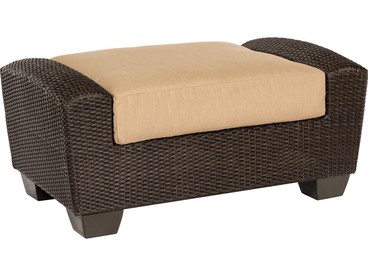 Woodard Whitecraft Saddleback Wicker Outdoor Patio Lounge Set WTSDBKLS