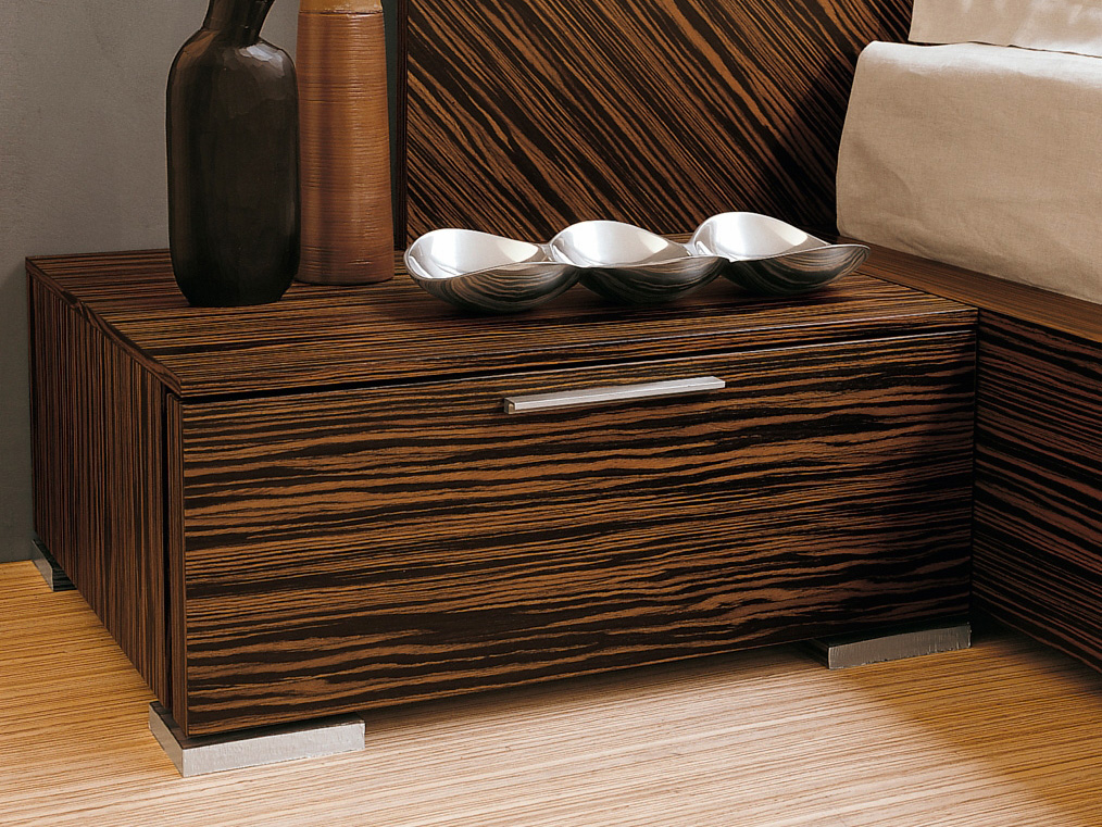 YumanMod b Platform Bed with Nightstands and Lights YMCR60WB