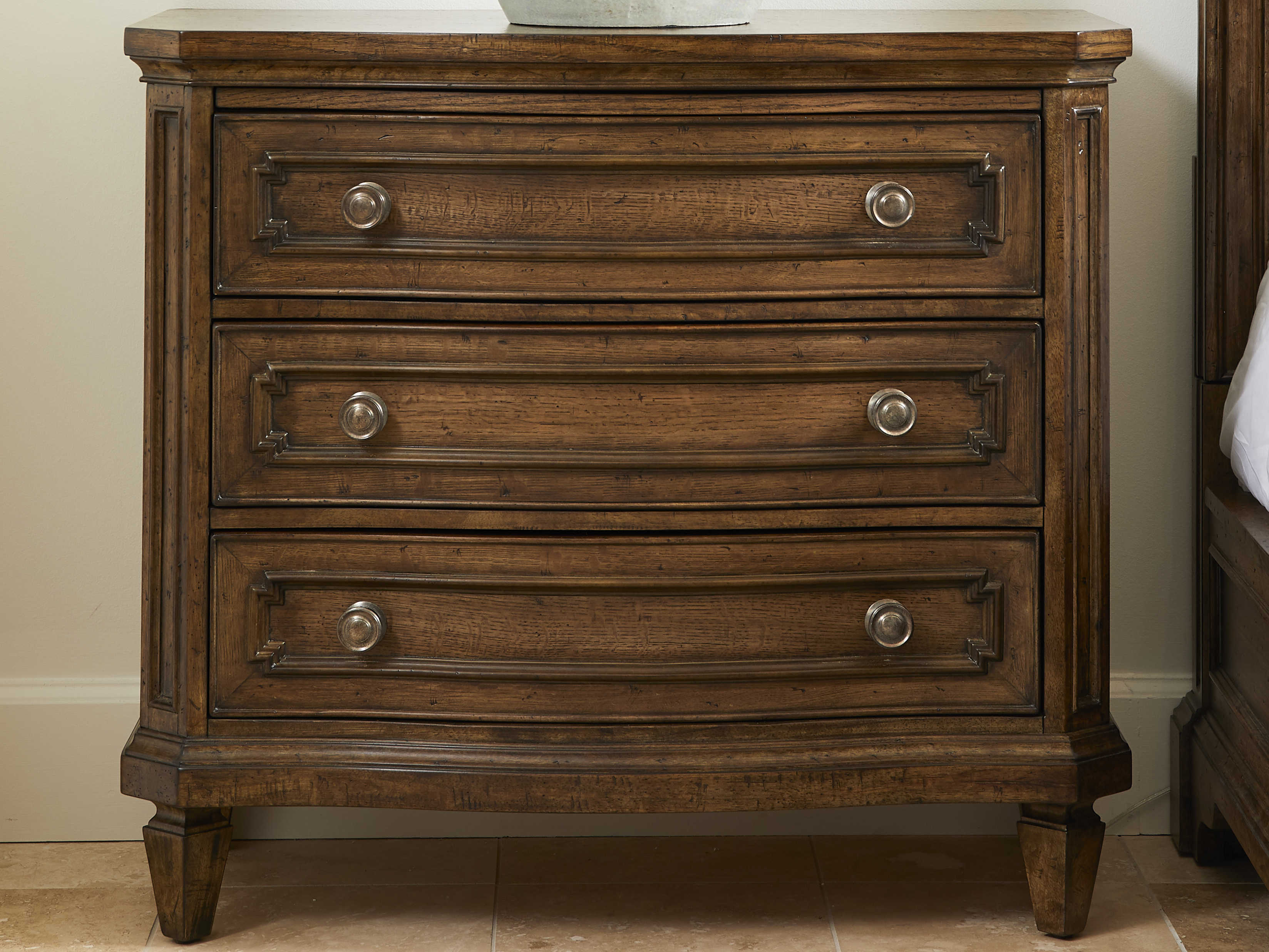 Stanley Furniture Hillside 3 Drawers Nightstand SL811C382