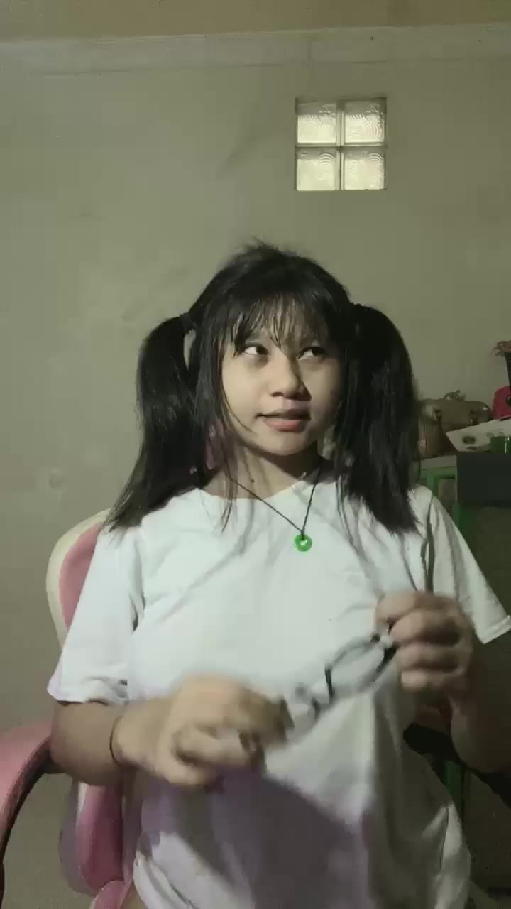 Liat Gea Cantik Jilat Asupan Viral Simintok Yakwad