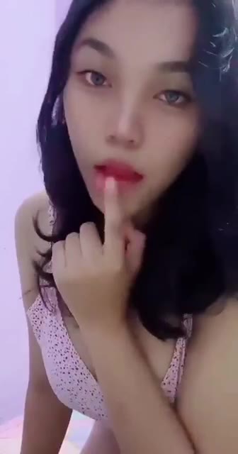 Laras Bali Pamer Toket Terbaru Bagus Com