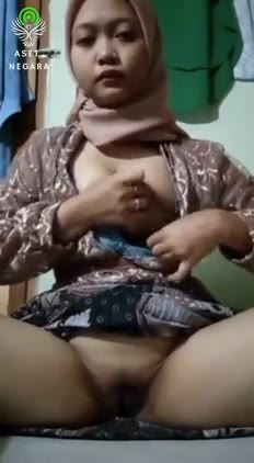 Disti Jilbab Genit Pakai Kebaya Colmek Enak New X Hijablink Sekolah Lidah