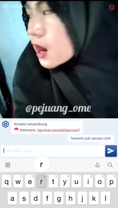 Muka Glowing Hijab Hitam Godain Pascol Simintok