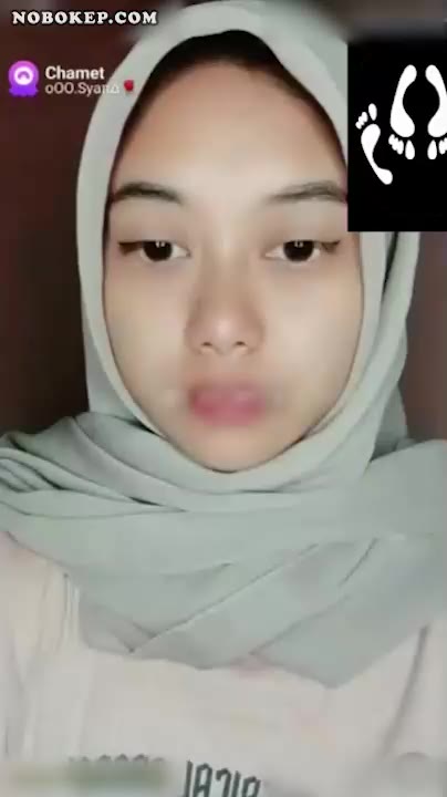 Syah Livu Pamerin Susu Gede Miliknya Vcs