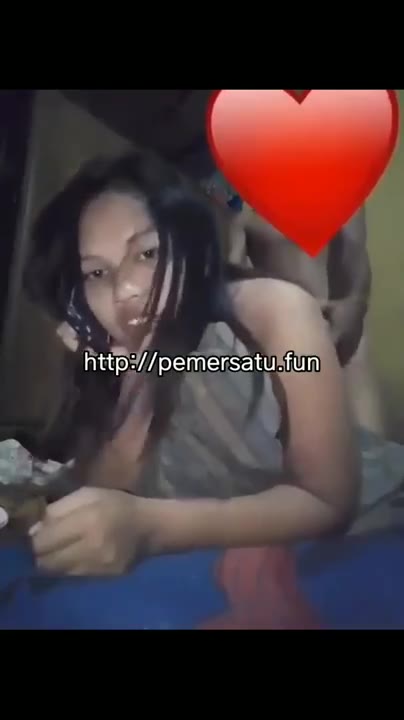 Sambil Telepon Suami Lagi Ngentot Dood Stream