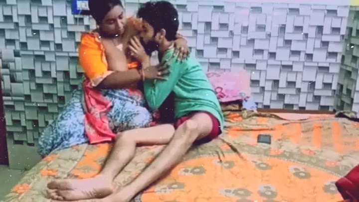 Desi Randi Fuck By Two Boy Bbw Big Tits Ass Dick Milf