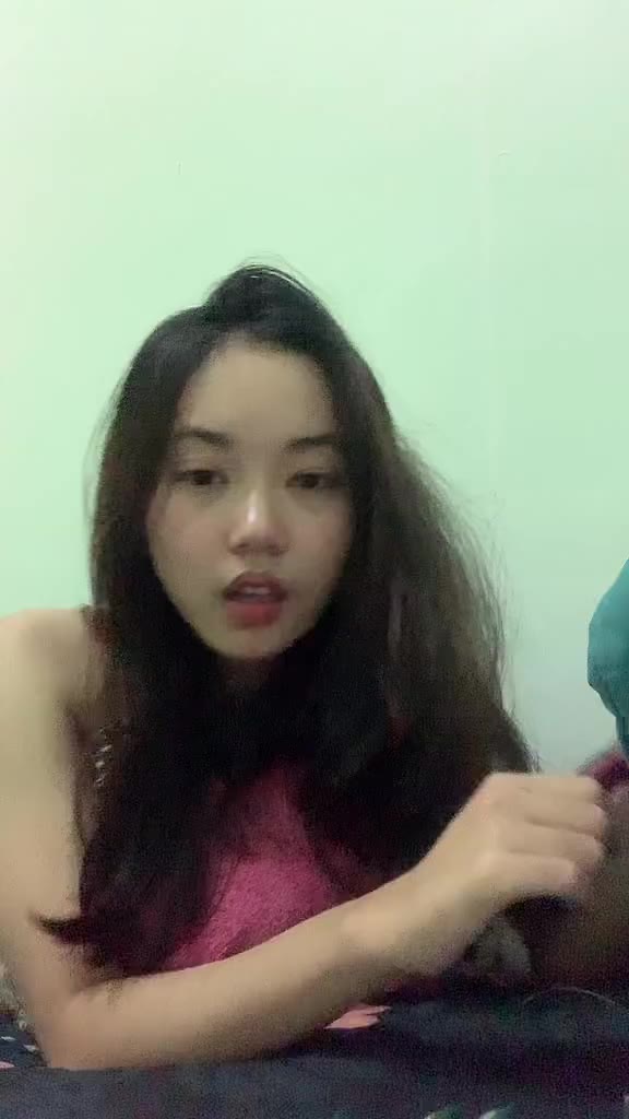 User Sedang Live Tik Tok Xpanas