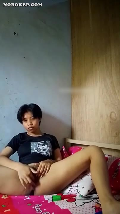 Bokep Indo Ayaaa Ucil Rambut Pendek Colmek
