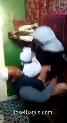Viral Ustadz Ngentot Didepan Santriwati Video Indo Bokep